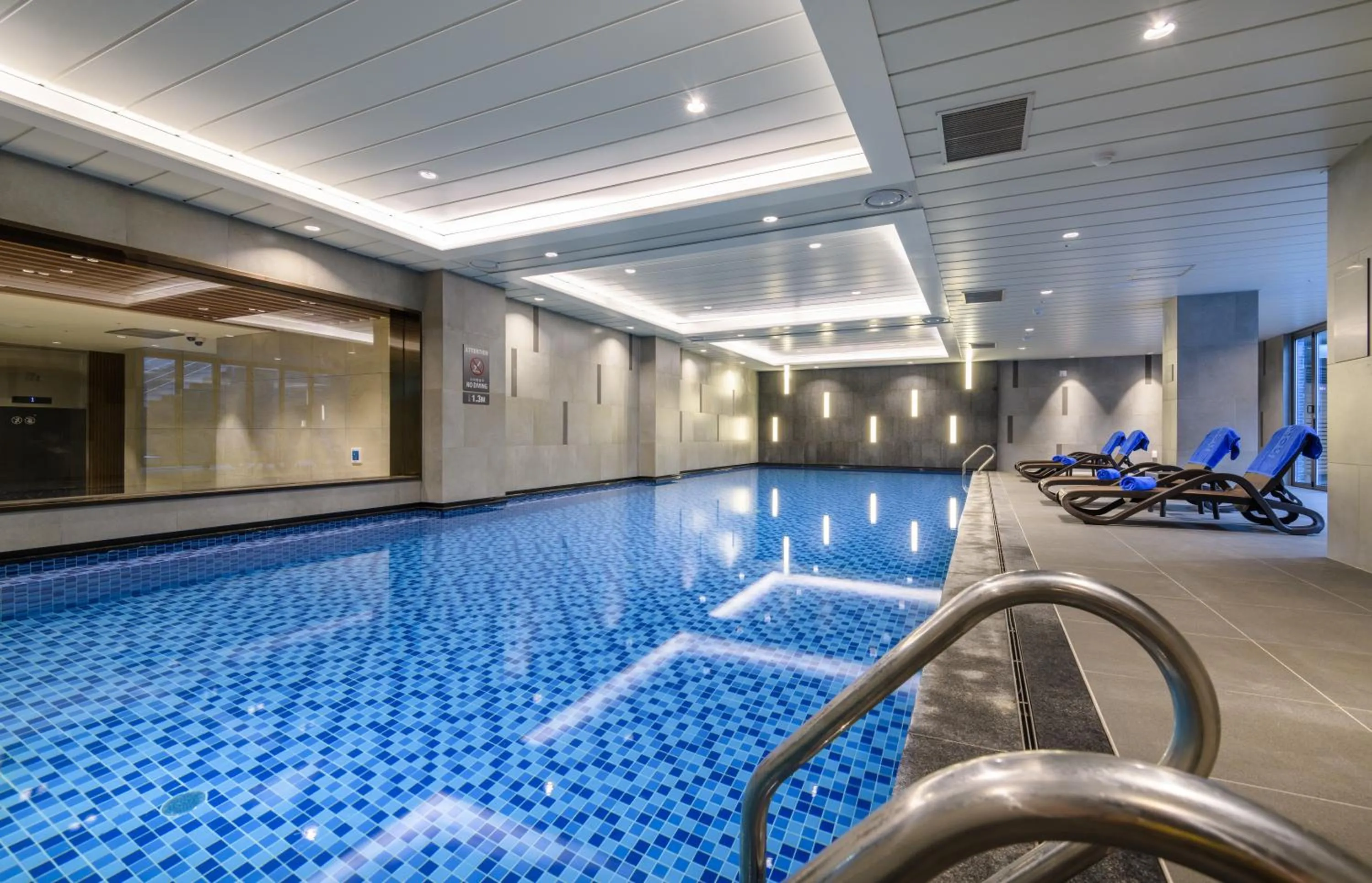 Swimming pool in The Grand Sumorum