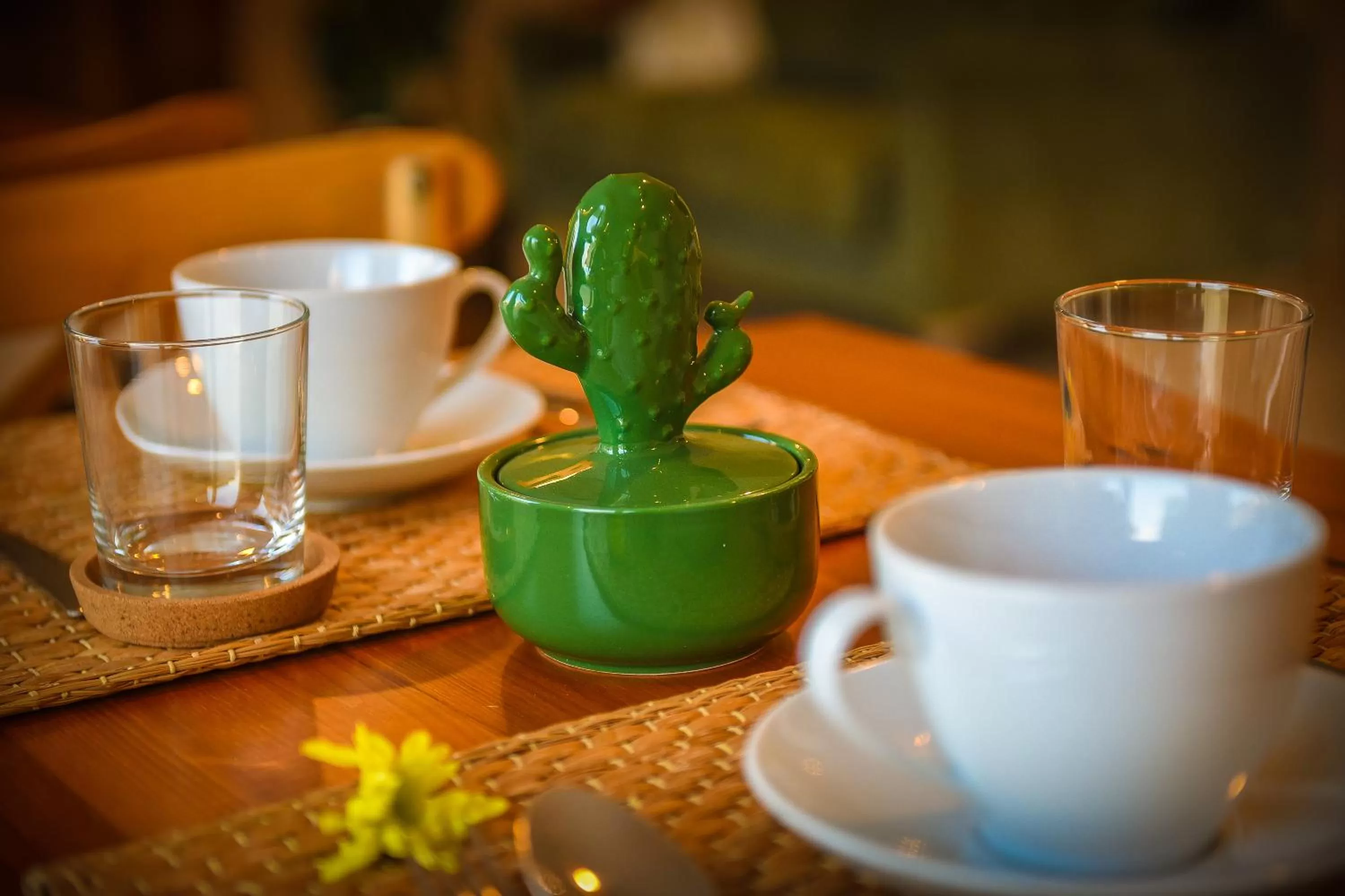 Communal lounge/ TV room in Baglio Genovesi