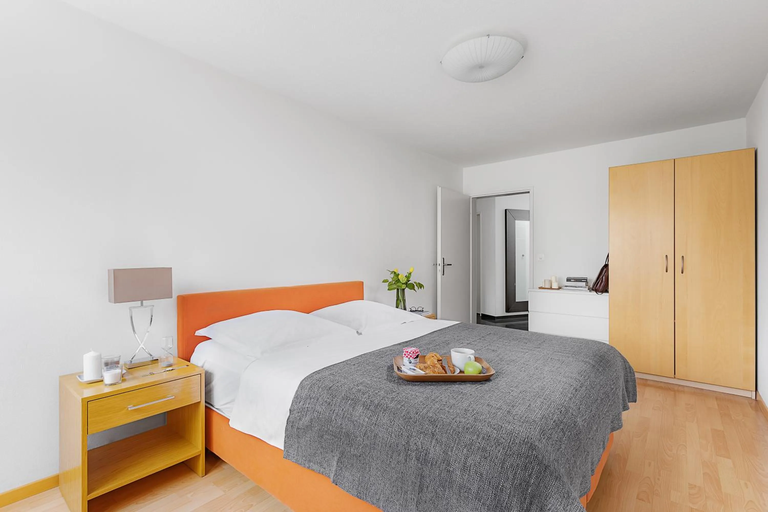 Bedroom, Bed in Swiss Star Zurich Oerlikon - Self Check-In