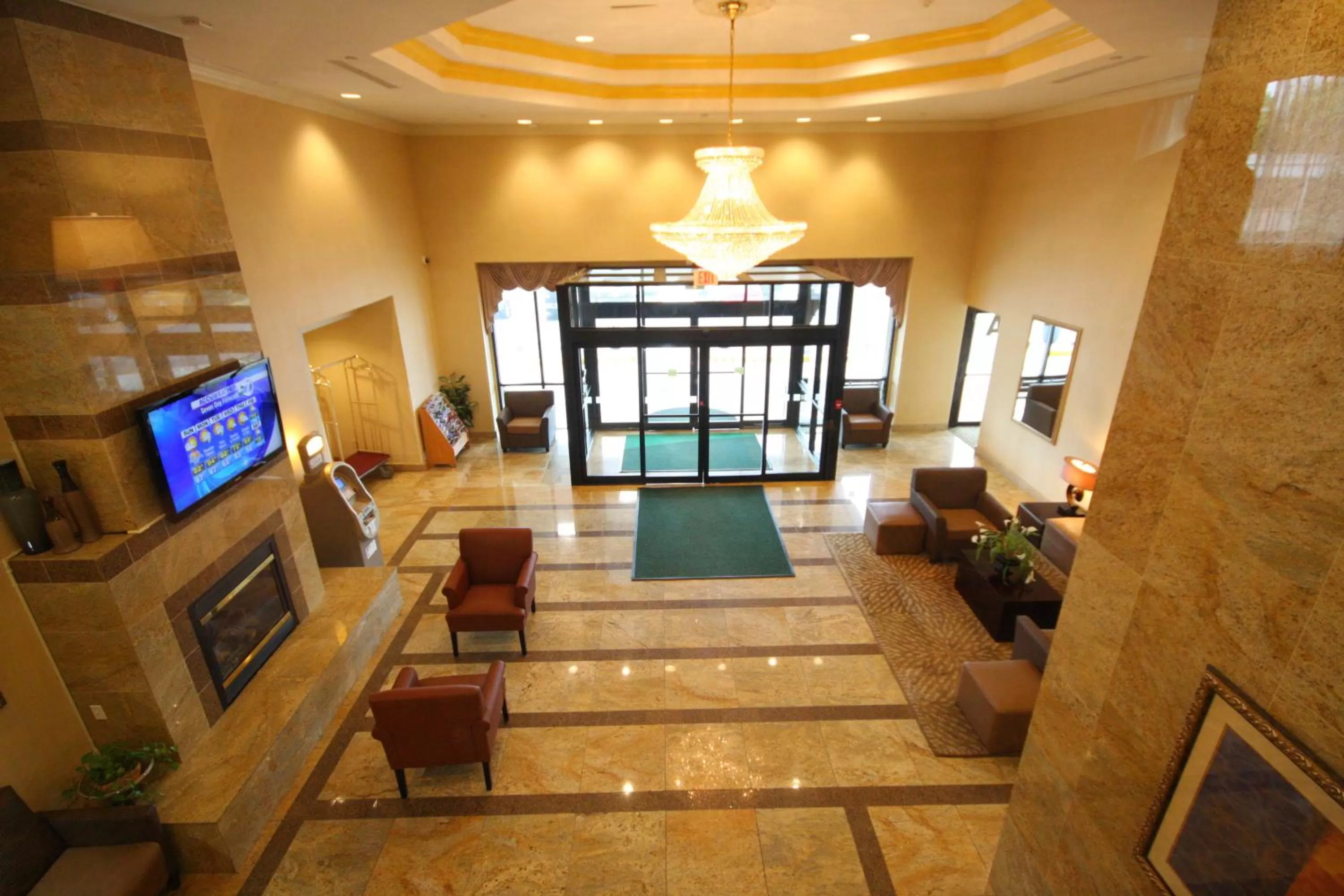 Property building in Holiday Inn Hazlet by IHG