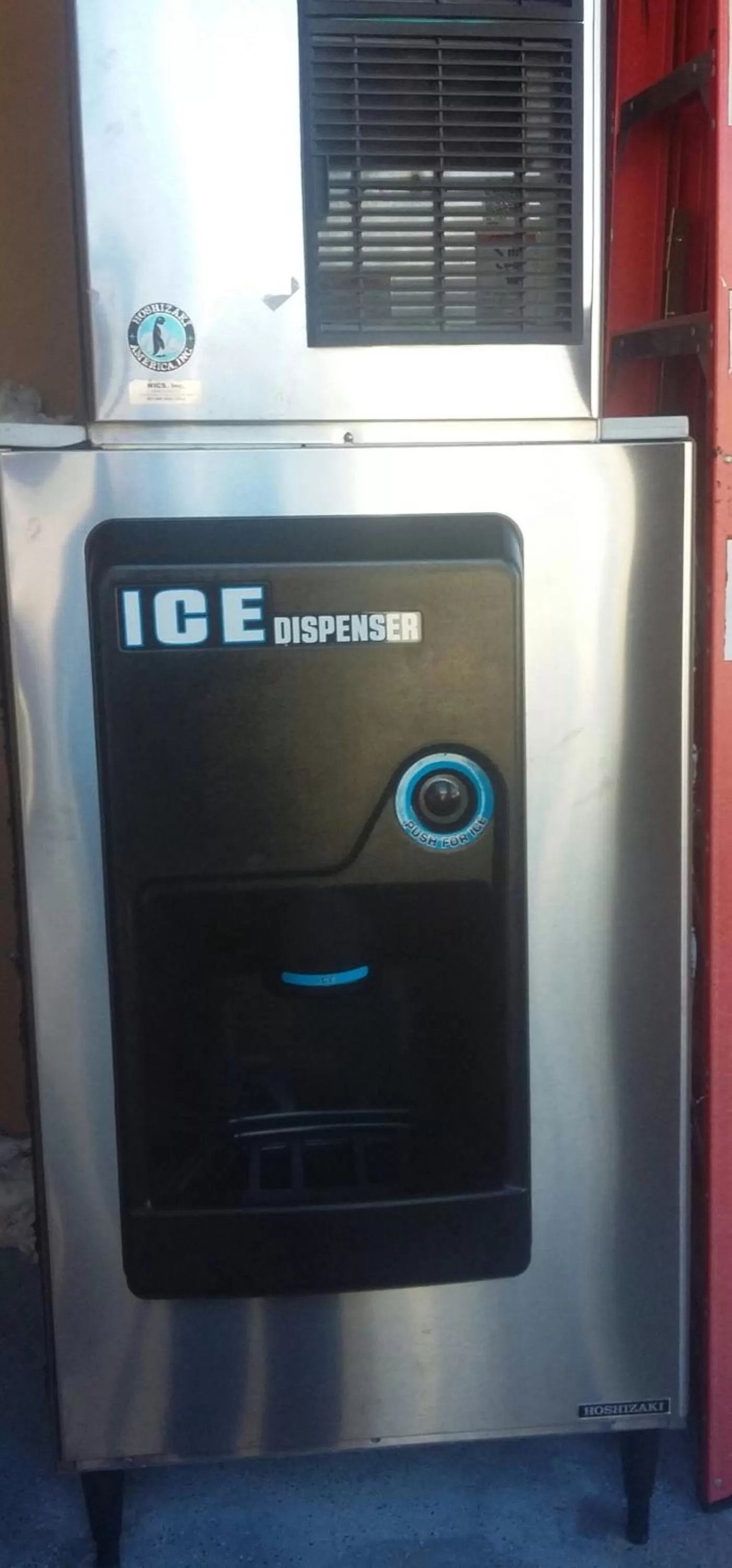 Food and drinks in Americas Best Value Inn - Brookhaven