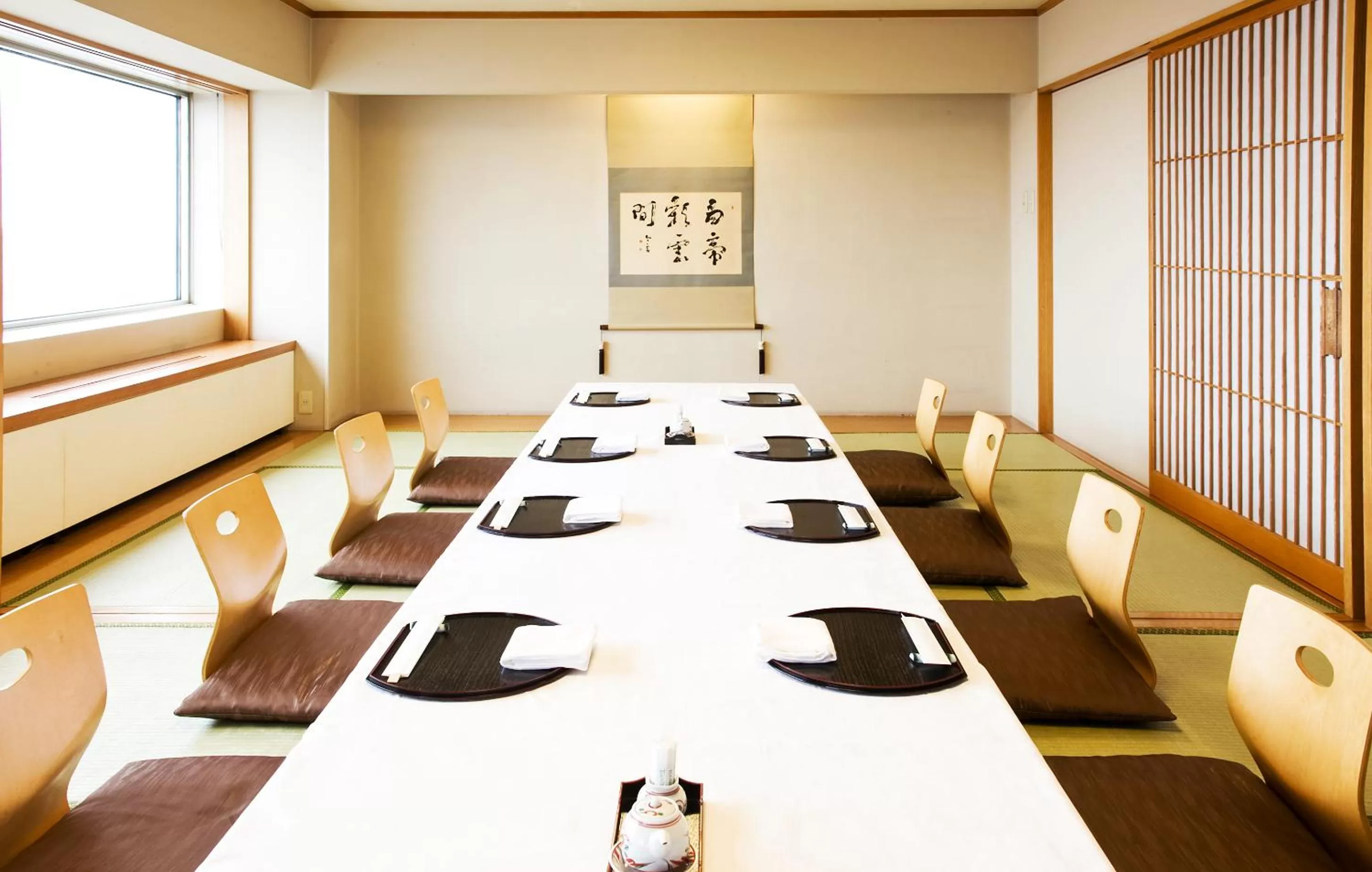 Restaurant/places to eat in Century Royal Hotel Sapporo