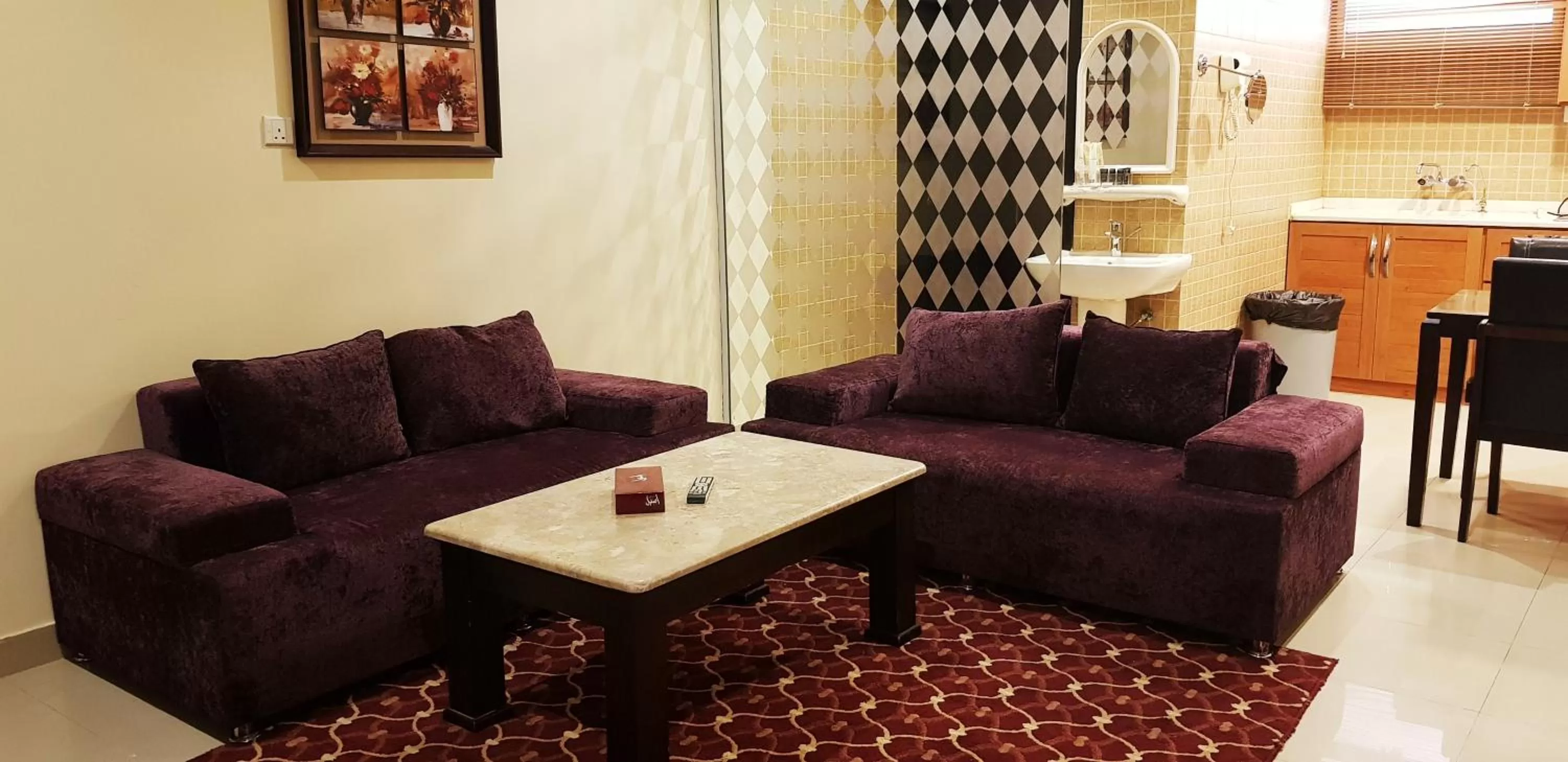 Seating Area in Manazel Al Hamra Apartment 2