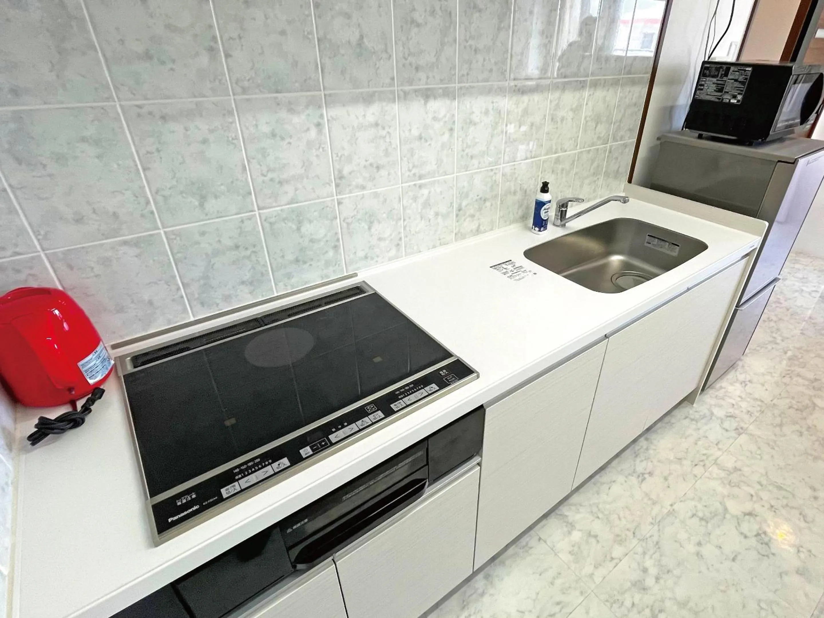 Kitchen or kitchenette in G-RATIS Omoromachi