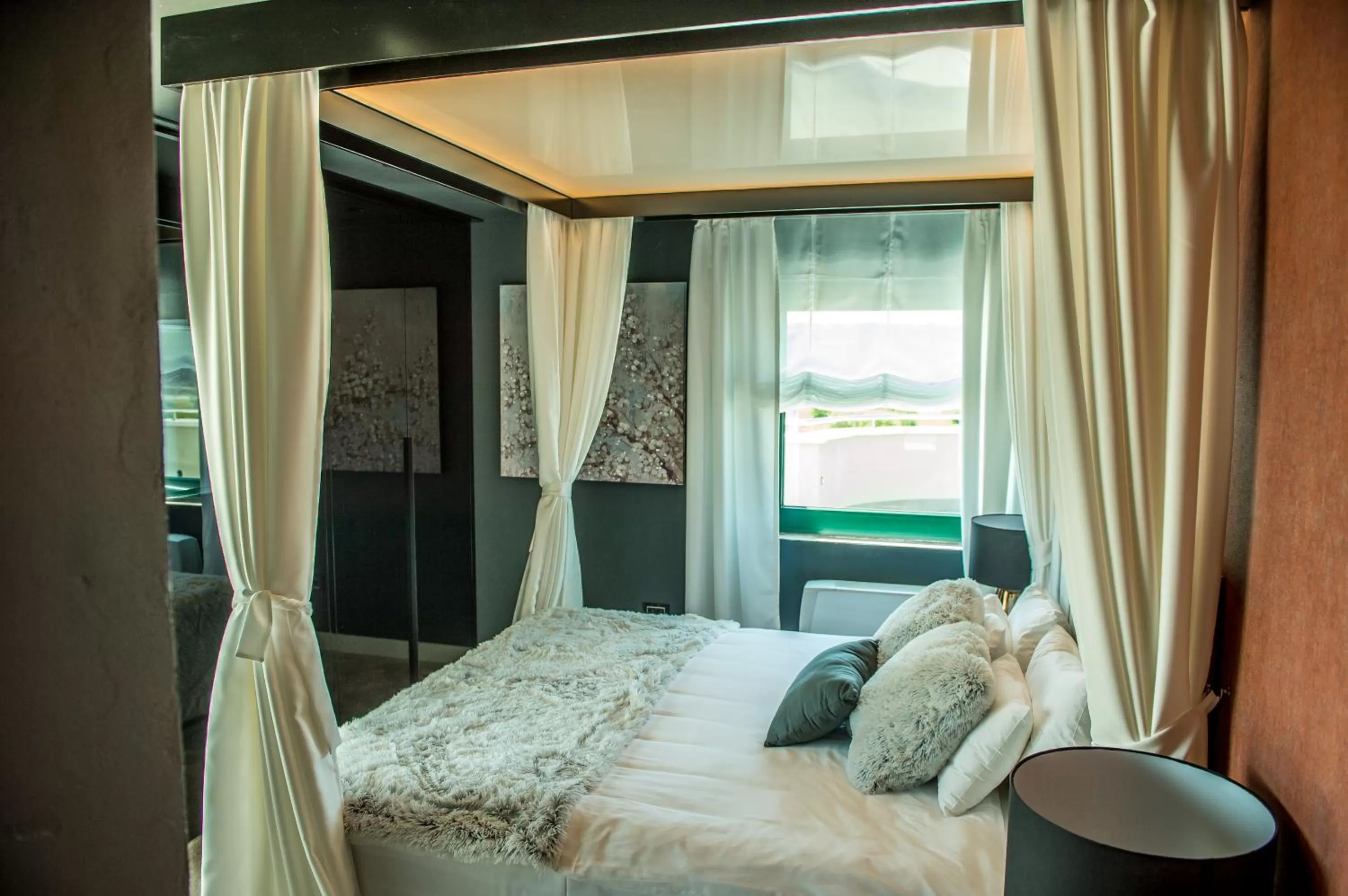 Bed in Hotel Hedonic