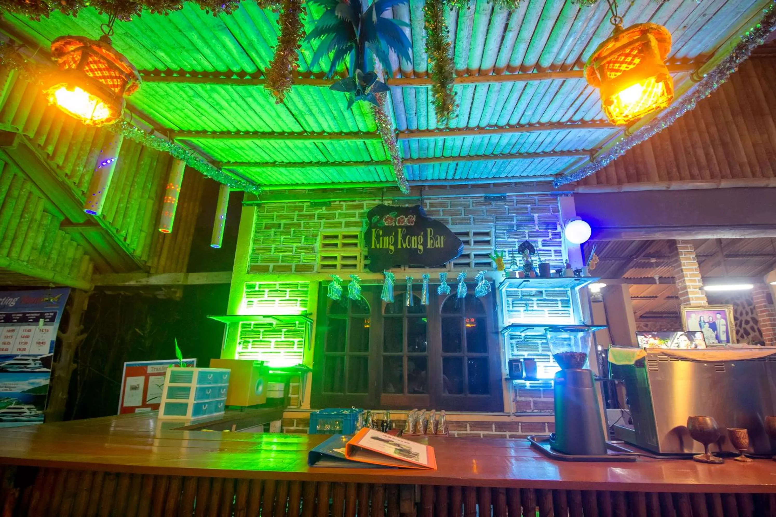 Nightclub / DJ in Khao Sok Palmview Resort