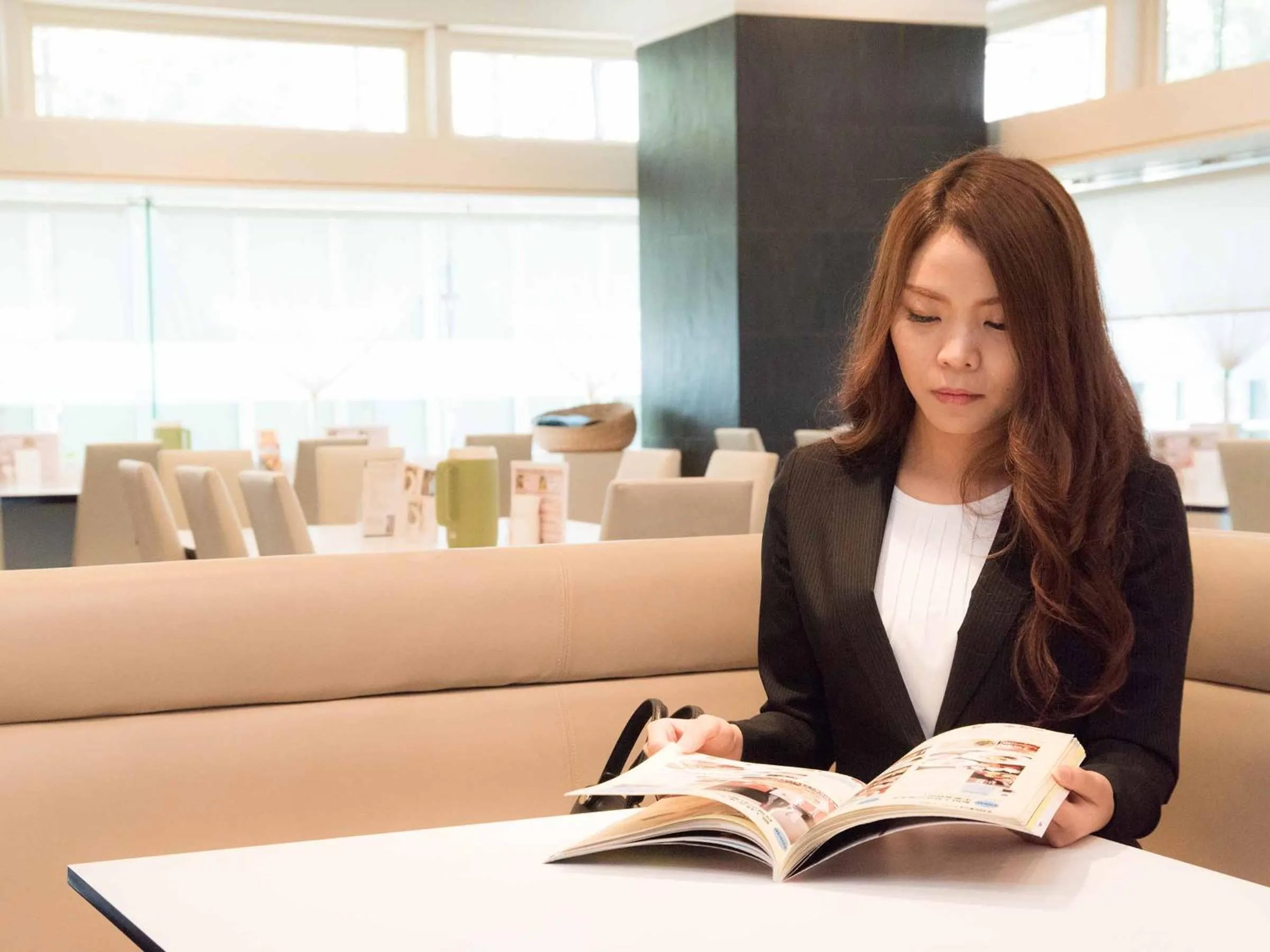 Lounge or bar in Kobe Sannomiya Union Hotel