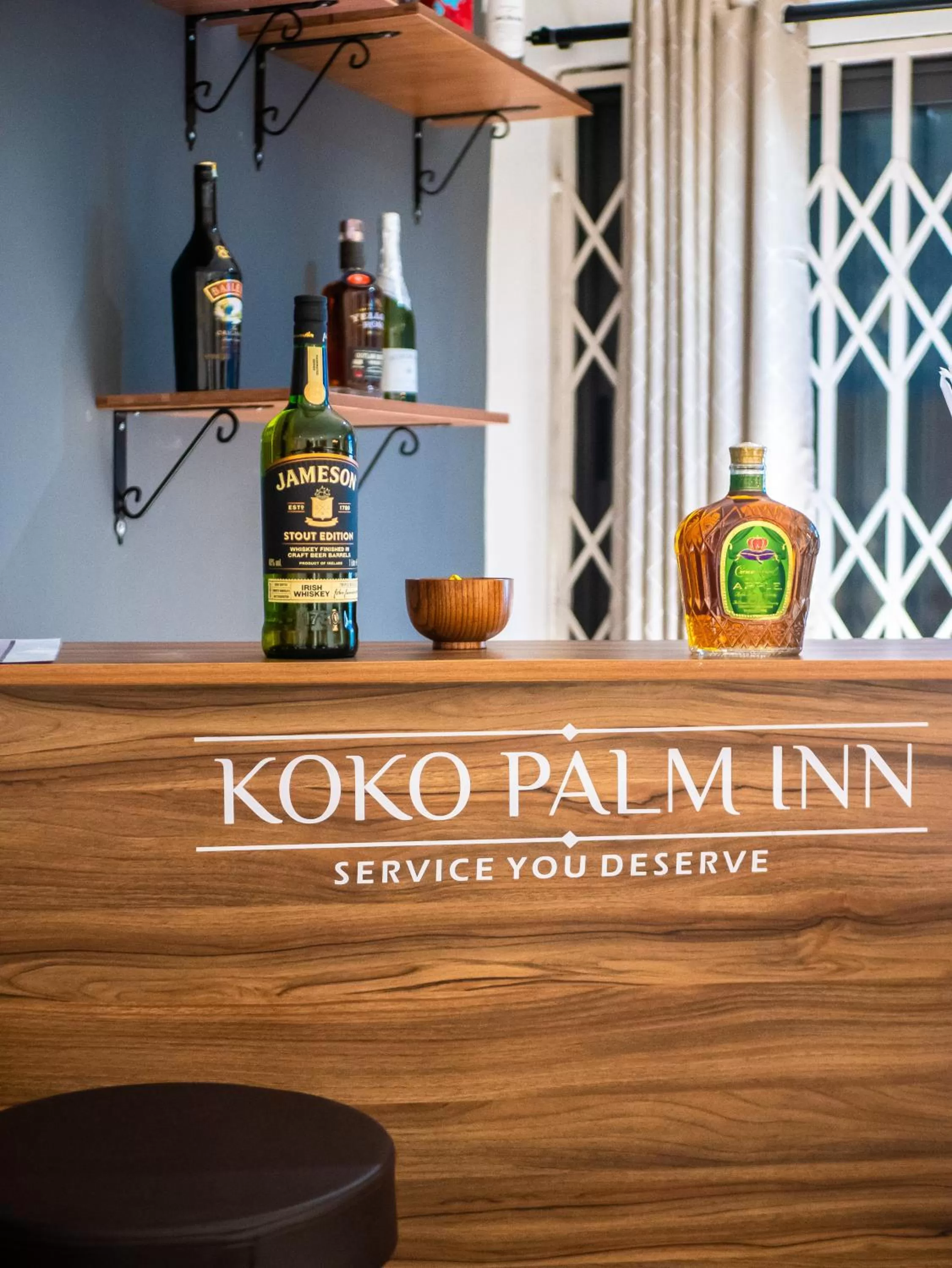 Lounge or bar in KoKo Palm Inn LTD