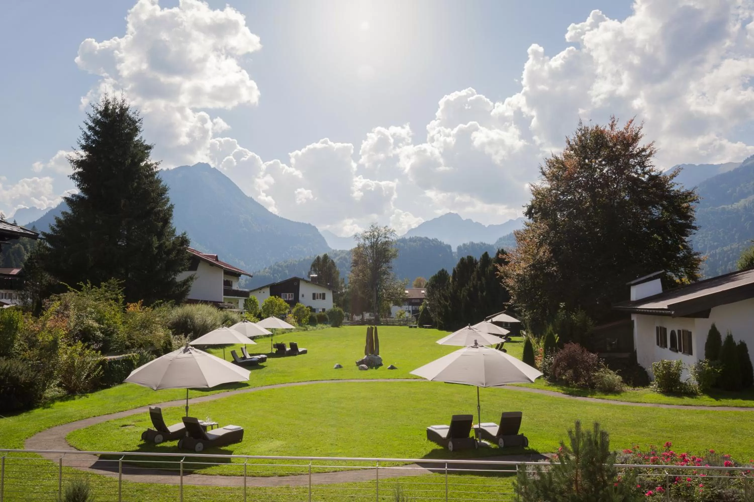 Summer in Hotel Exquisit