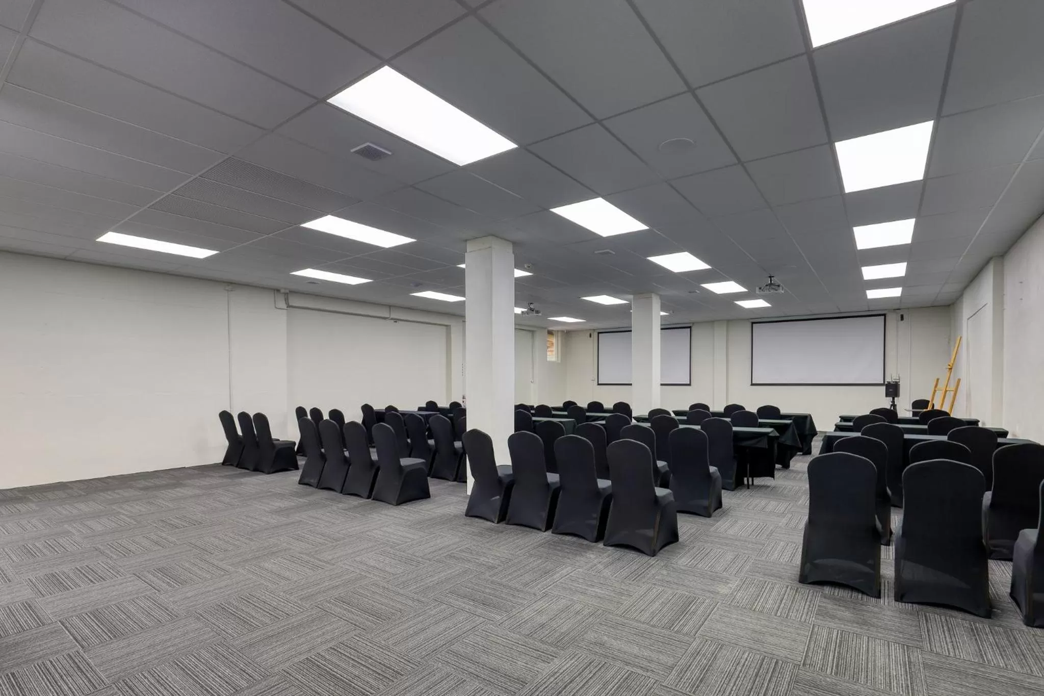 Banquet/Function facilities in Ramada by Wyndham, Hamilton City Center