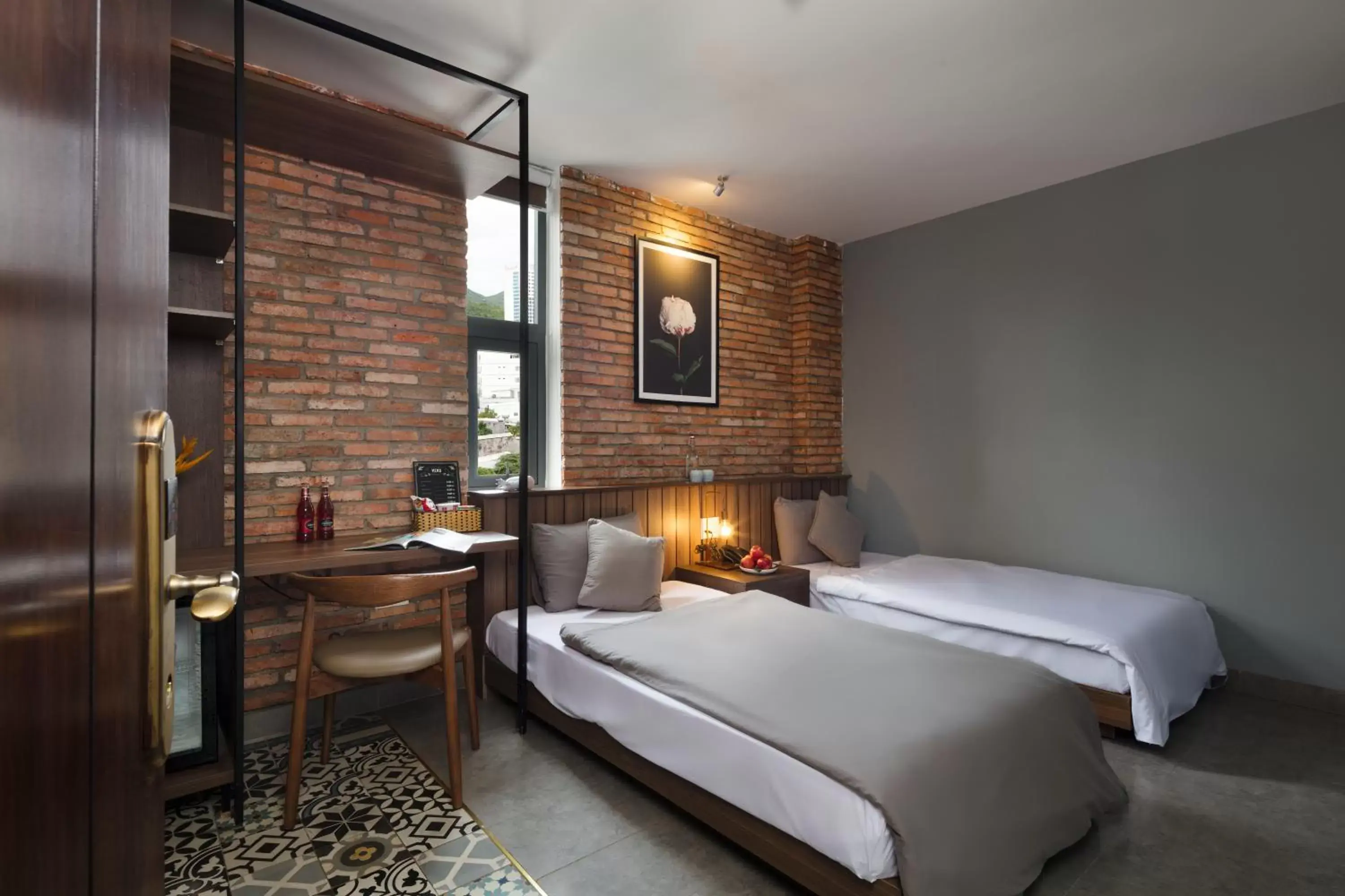 Cozy Room, 2 Single Bed with Window in Marilyn Boutique Hotel Nha Trang Cozy Room, 2 Single Bed with Window in Marilyn Boutique Hotel Nha Trang