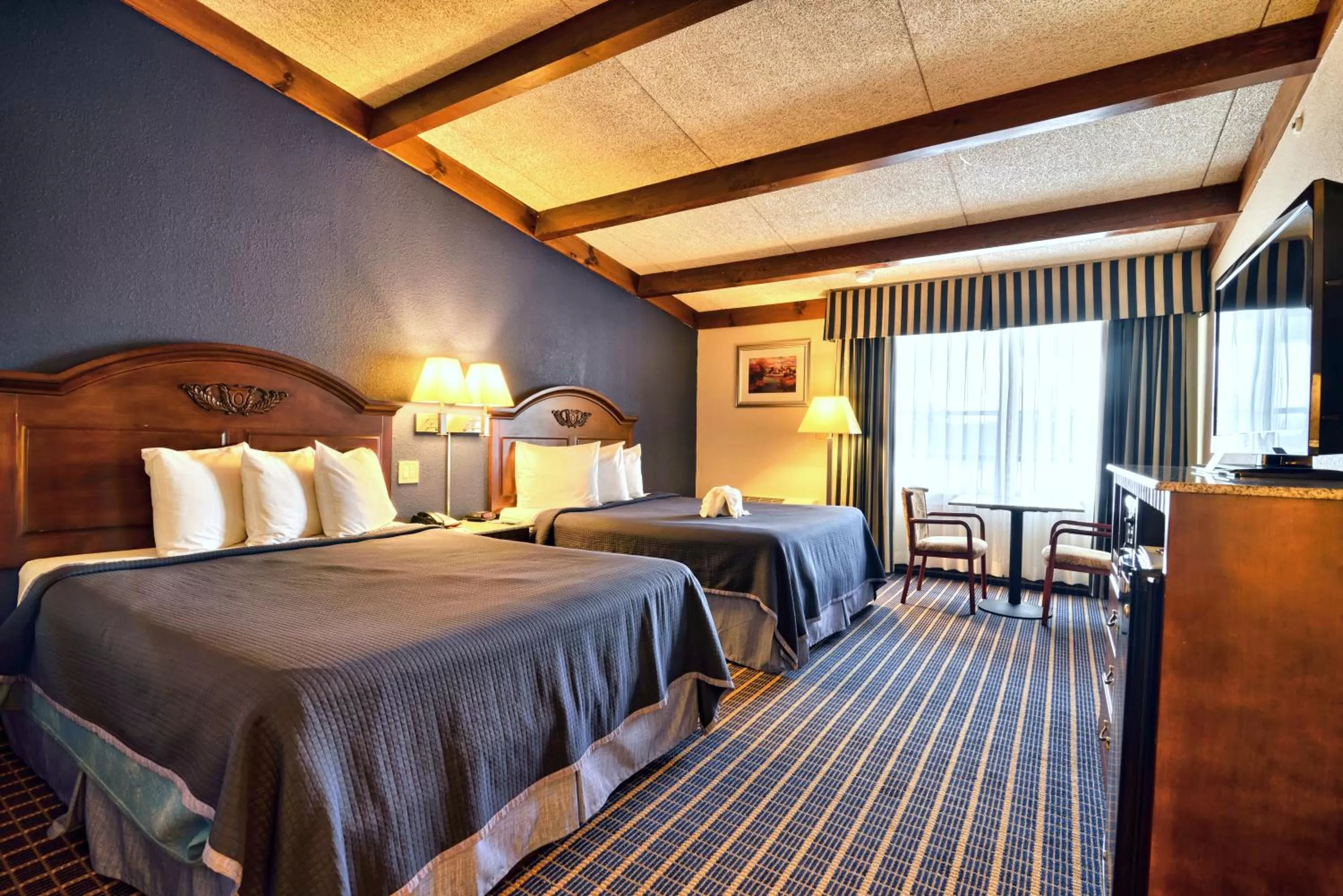 Bedroom, Bed in Howard Johnson by Wyndham Bangor