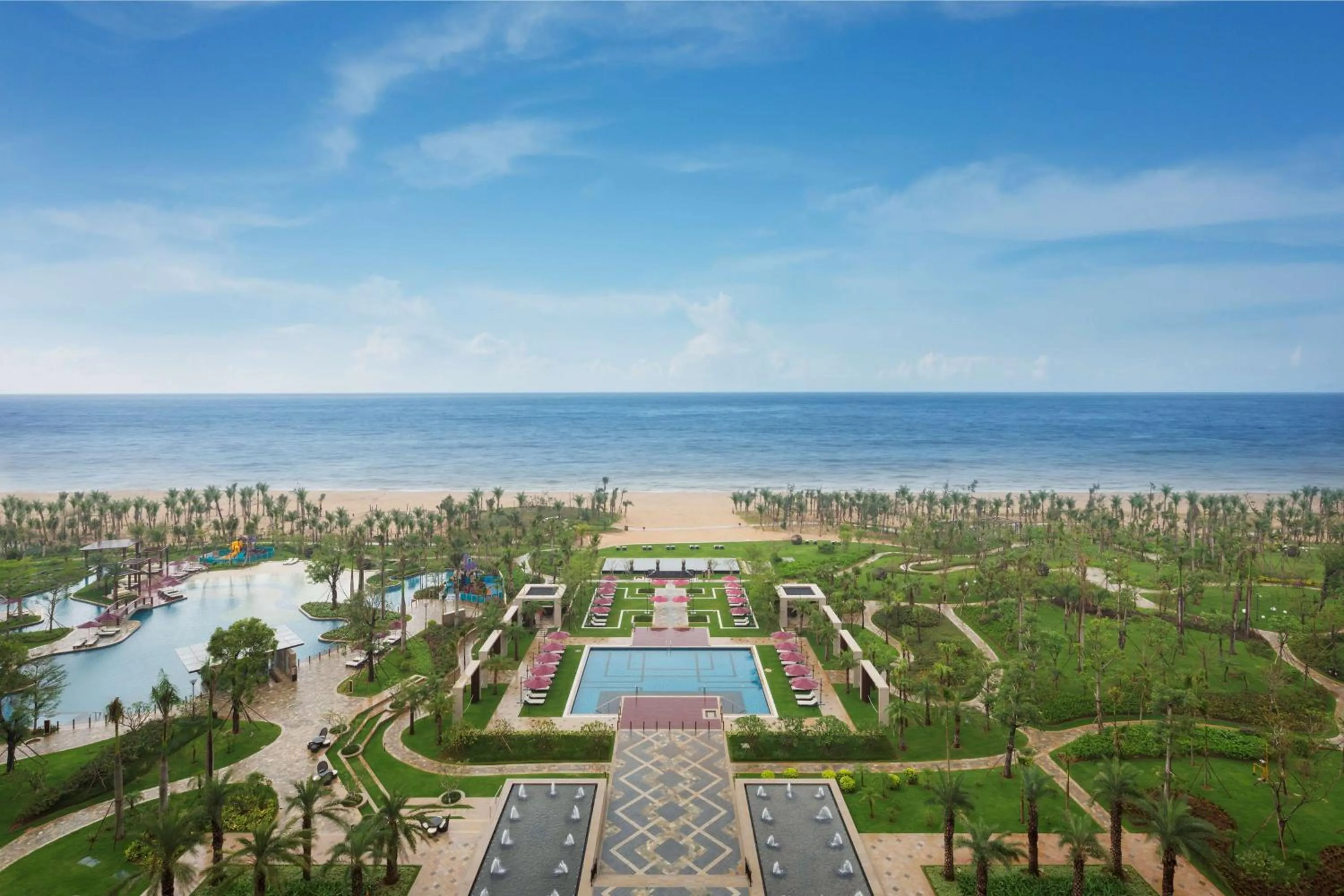 Property building in Hilton Haikou Meilan - Beachfront Hotel