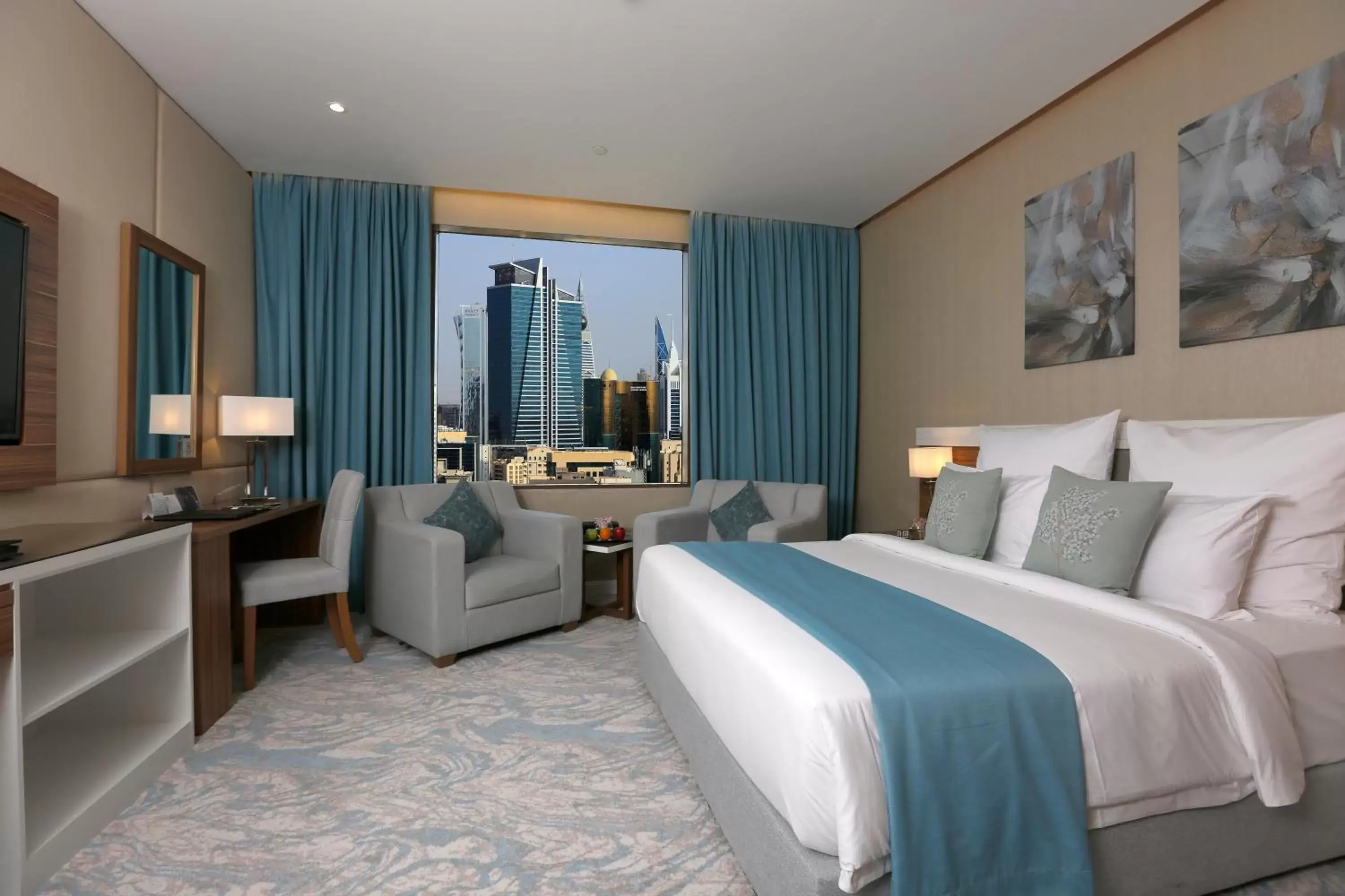 Standard King Room - single occupancy in Cantonal Hotel by Warwick Standard King Room - single occupancy in Cantonal Hotel by Warwick