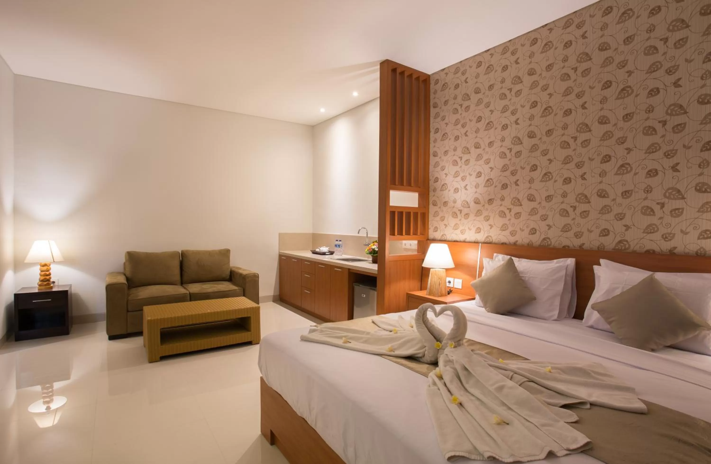 Bedroom, Bed in Grand Sehati & Spa, Ubud