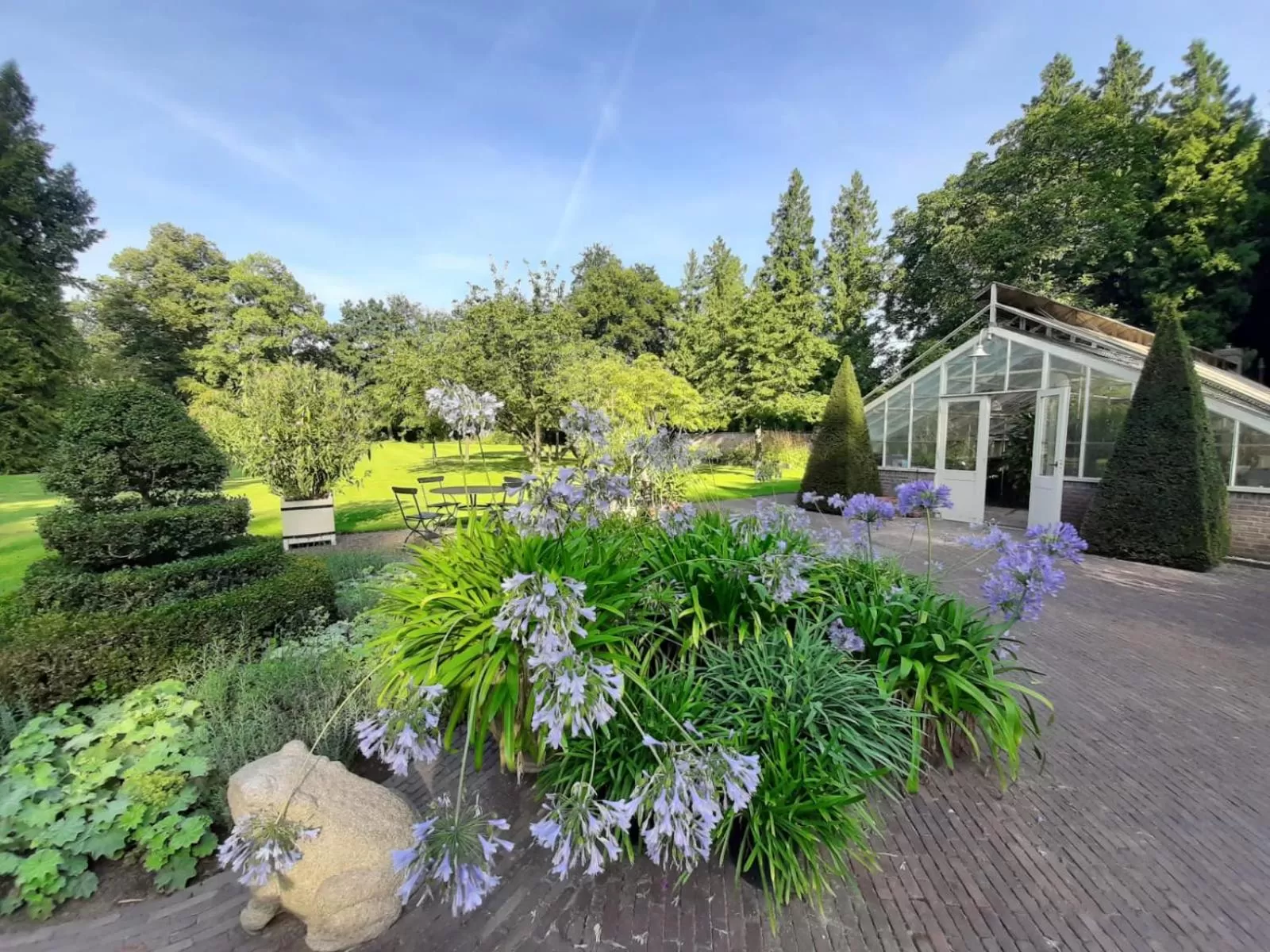 Garden, Property Building in B&B en SPA Landgoed Matanze