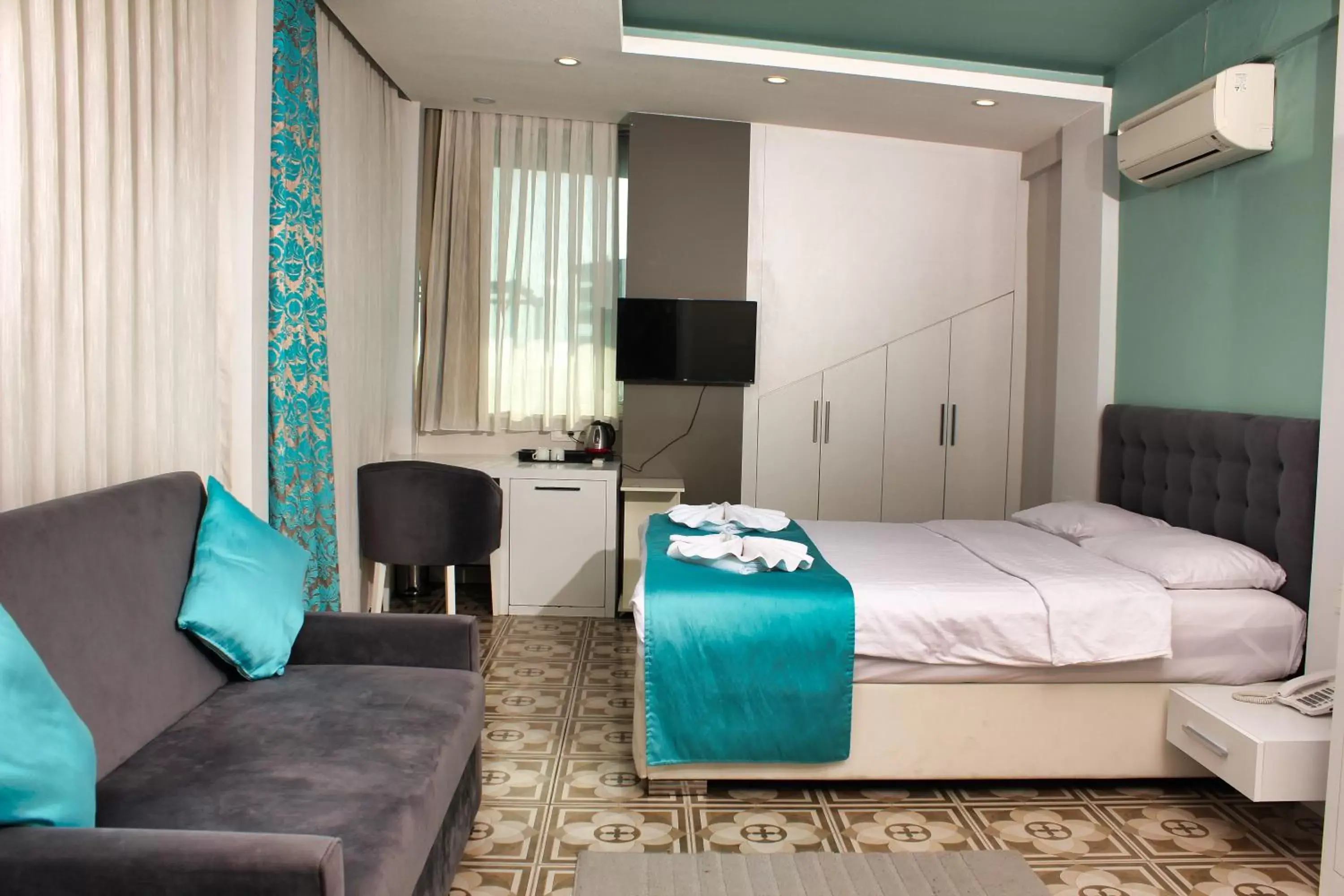 Suite in Berrak Su Hotel Suite in Berrak Su Hotel