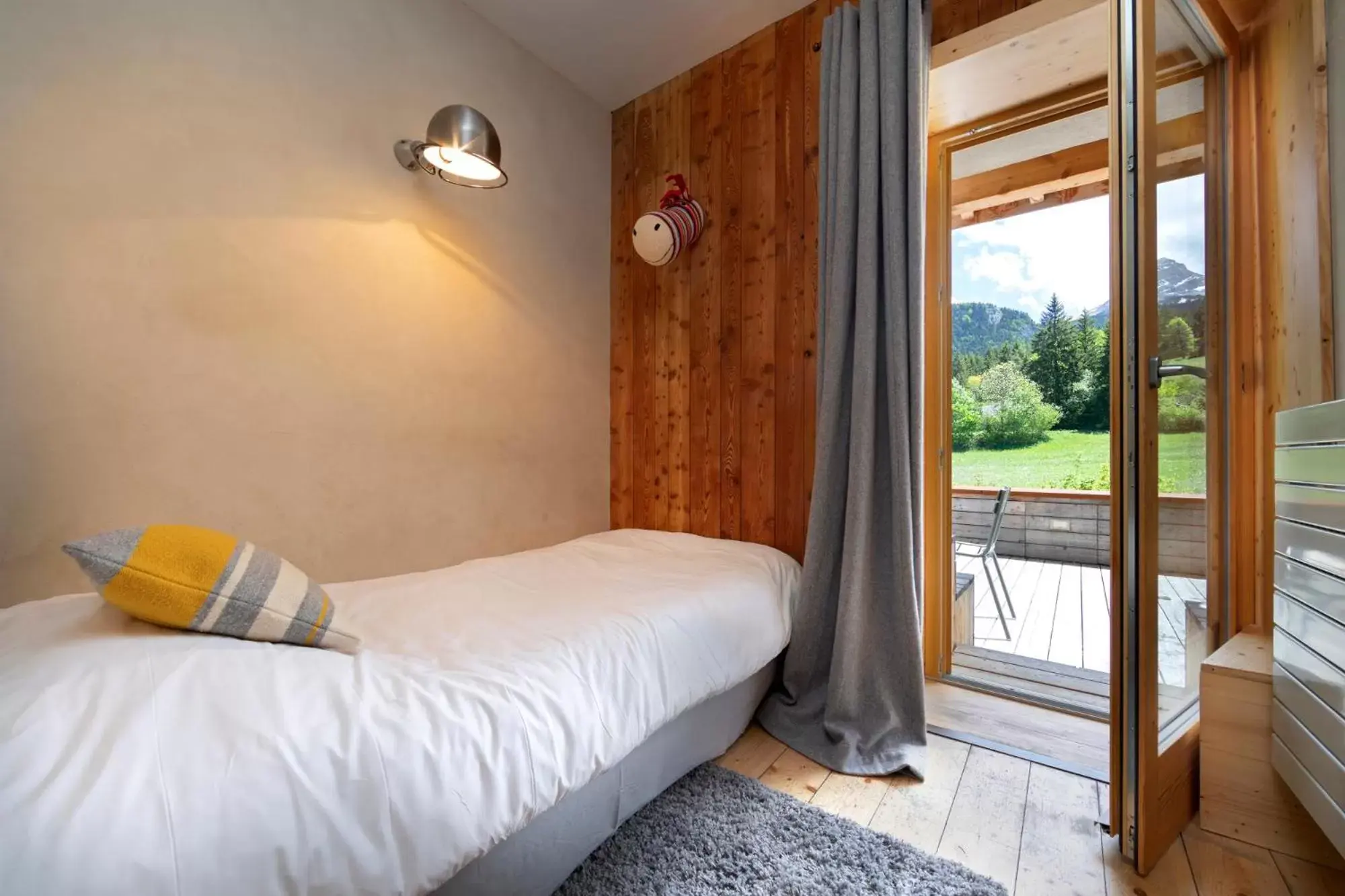 Superior Triple Room in Hotel du Golf Superior Triple Room in Hotel du Golf