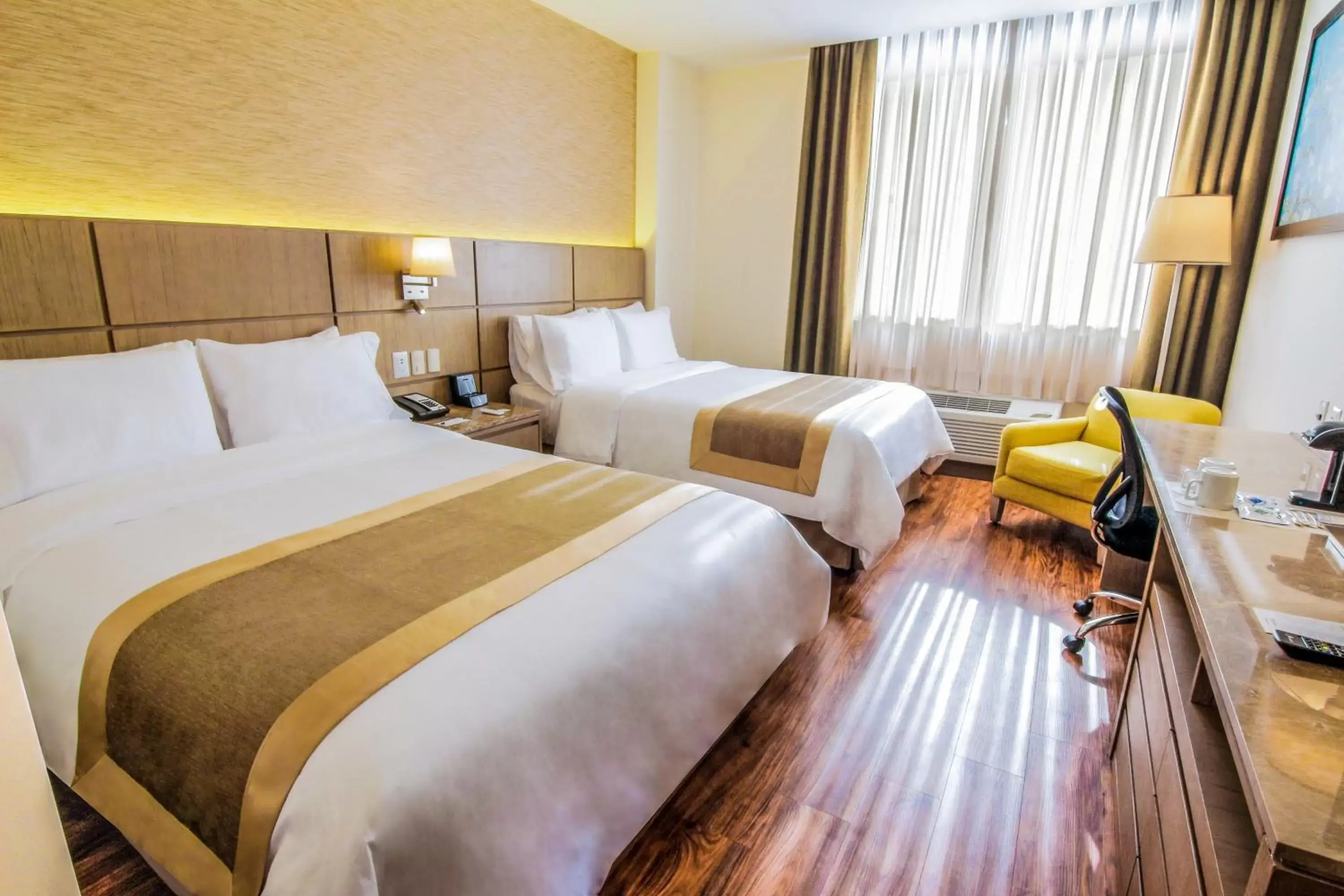 Double Room with Two Double Beds - single occupancy - Non-Smoking in Radisson Hotel Guayaquil Double Room with Two Double Beds - single occupancy - Non-Smoking in Radisson Hotel Guayaquil