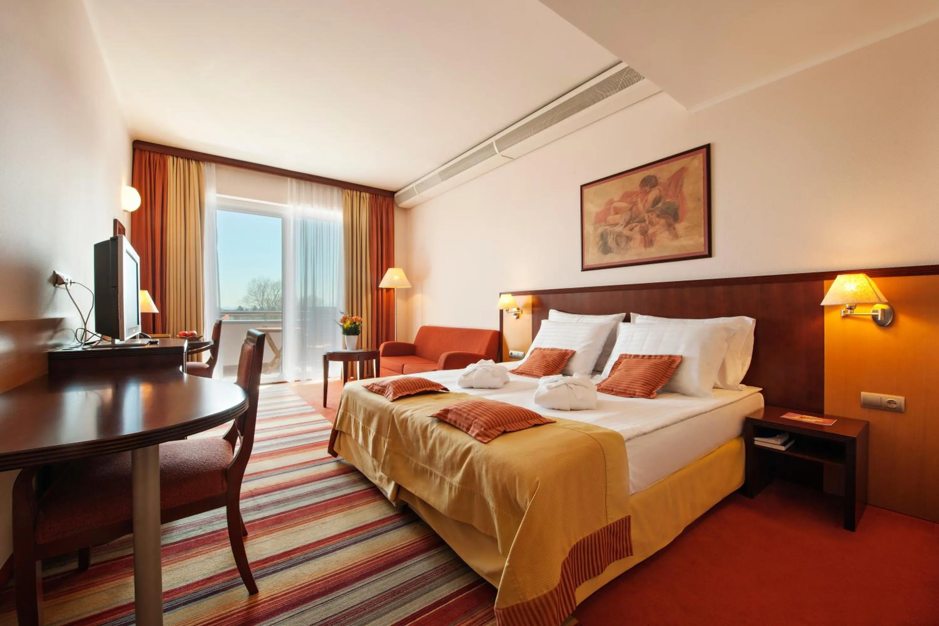 Photo of the whole room, Bed in Grand Hotel Primus - Terme Ptuj - Sava Hotels & Resorts