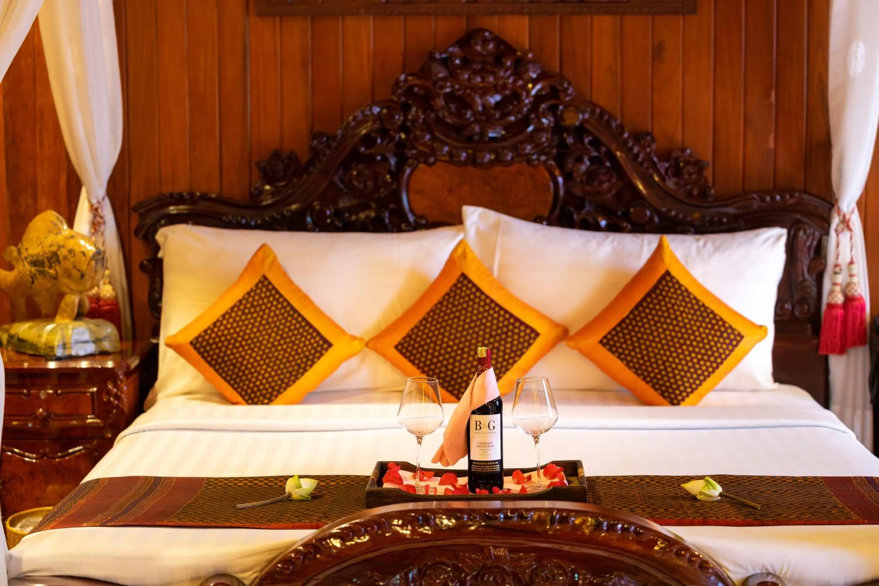 Bedroom, Bed in Ta Prohm Hotel & Spa