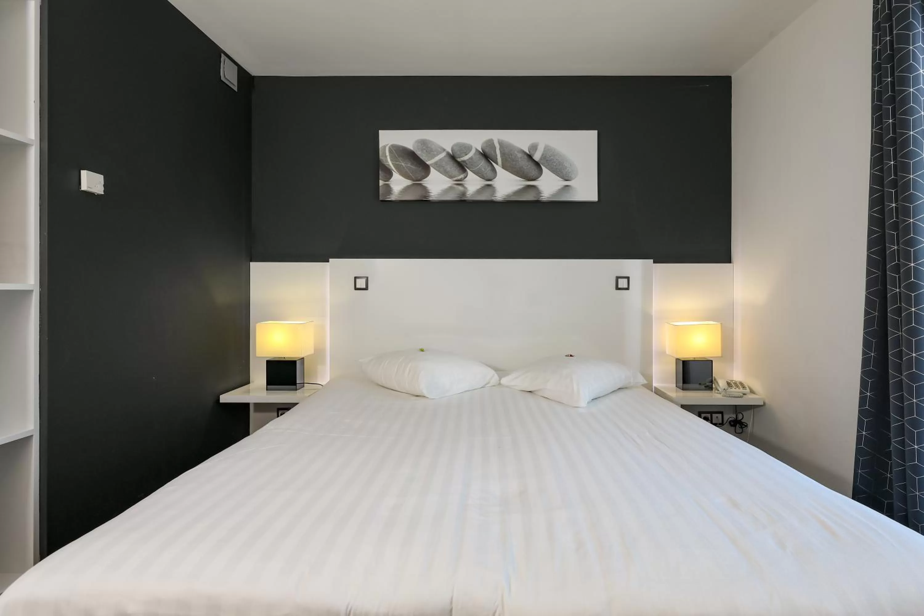 Bedroom, Bed in Hotel Eden Ardenne