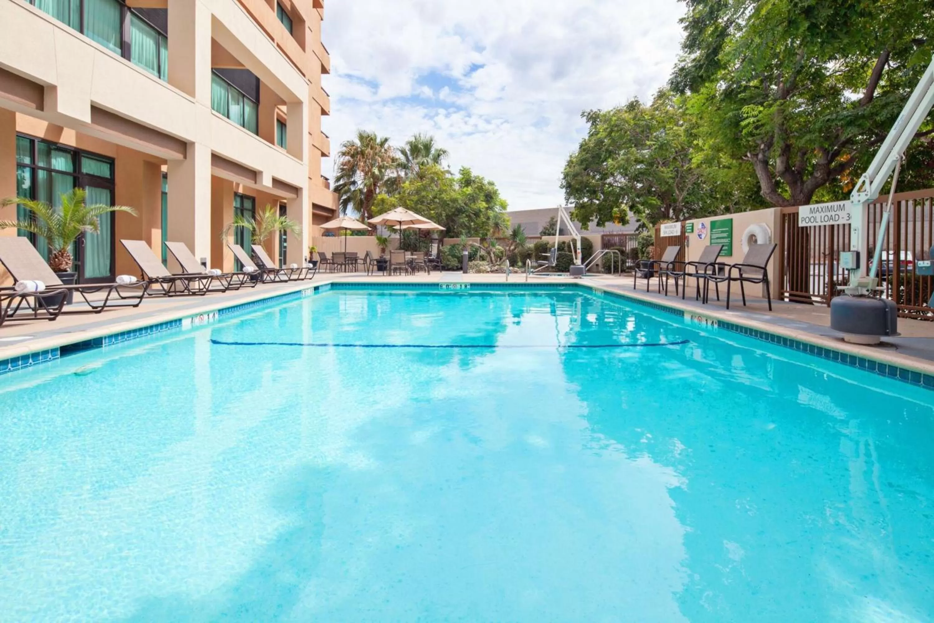 Swimming pool in Holiday Inn Palmdale-Lancaster by IHG