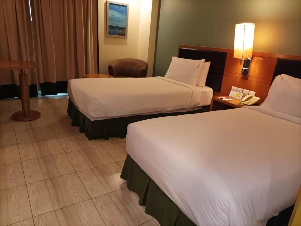 Photo of the whole room, Bed in Holiday Inn Dar Es Salaam by IHG