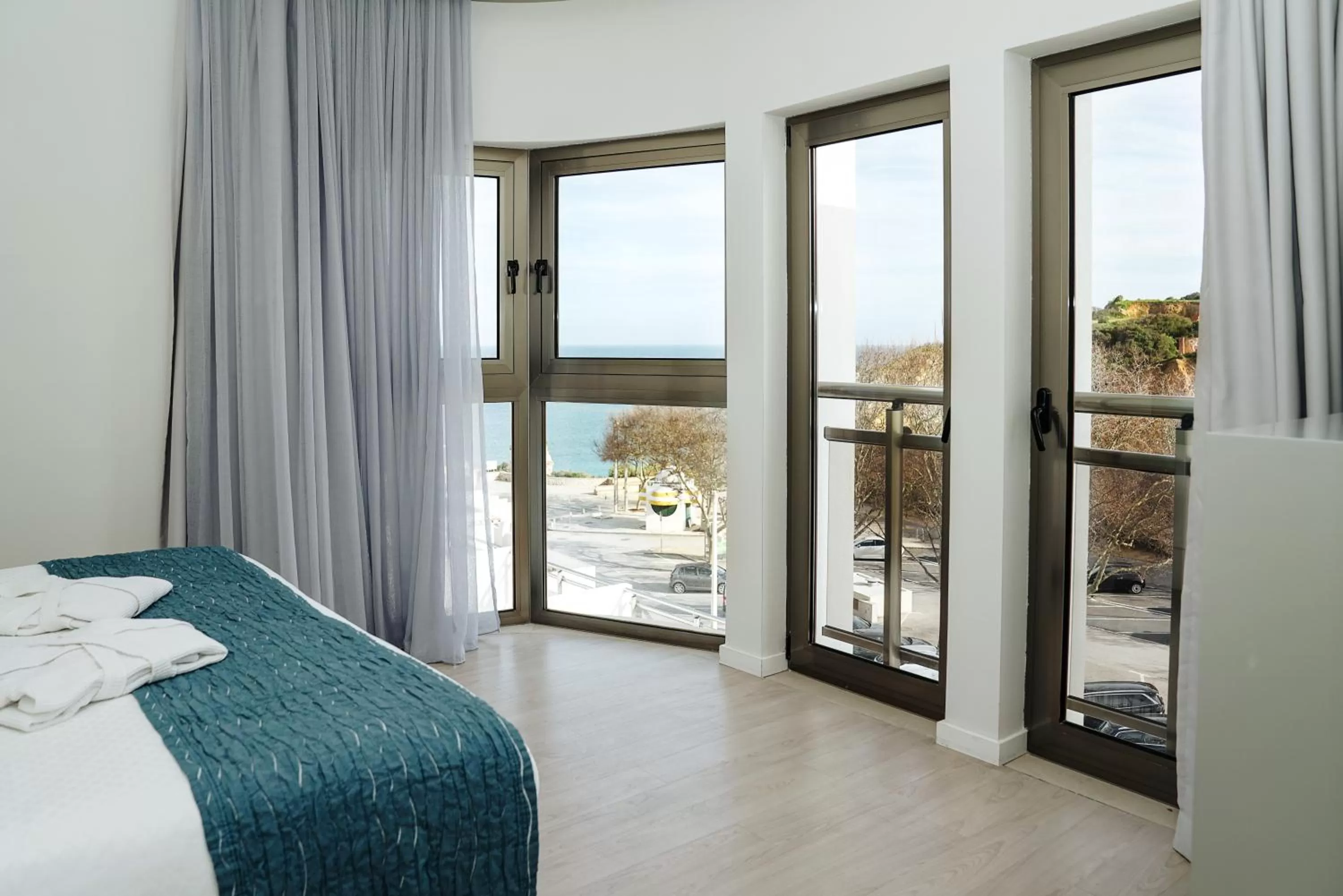 Bedroom, Bed in Carvi Beach Hotel