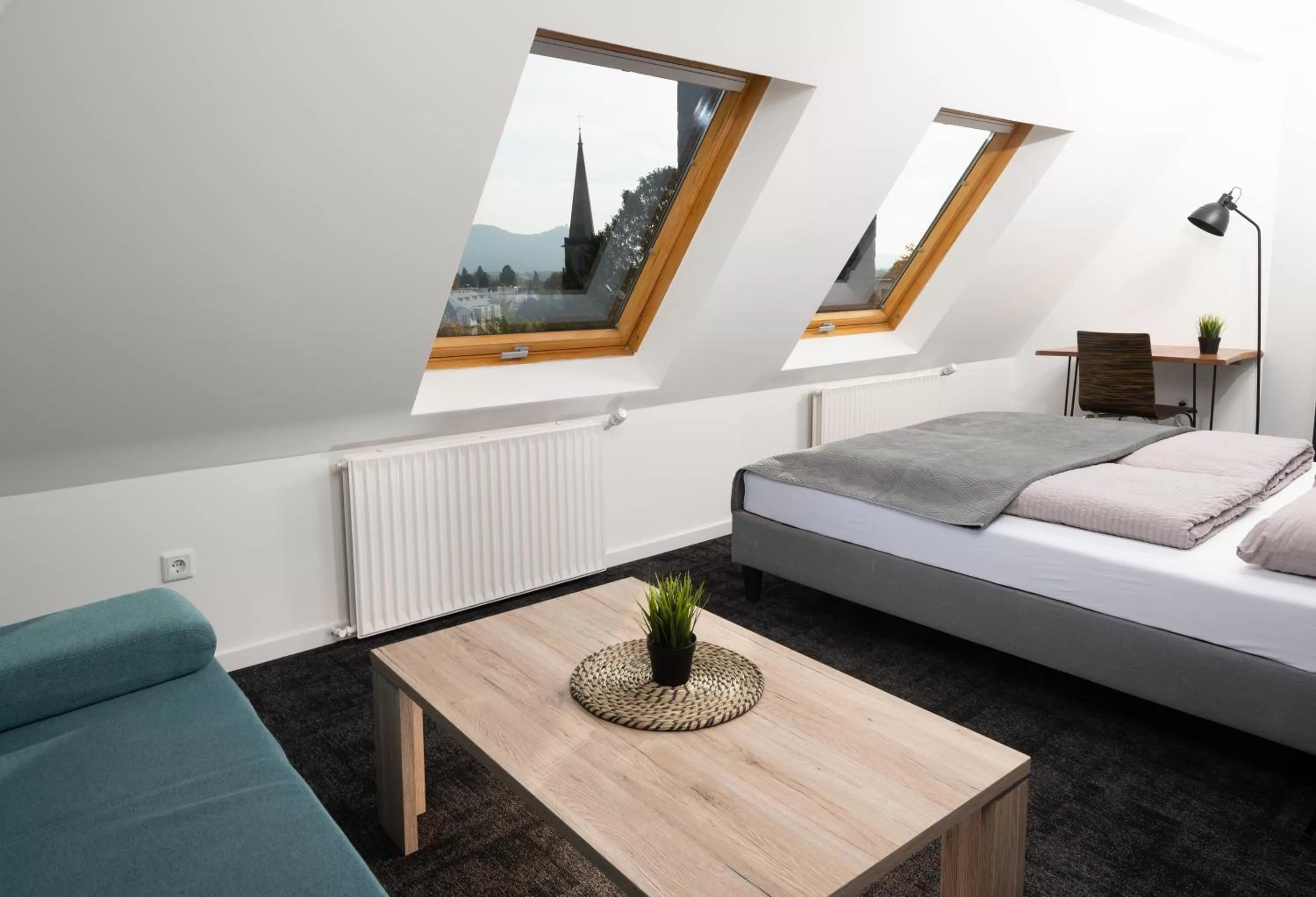 Landmark view, Bed in Hotel Burgblick