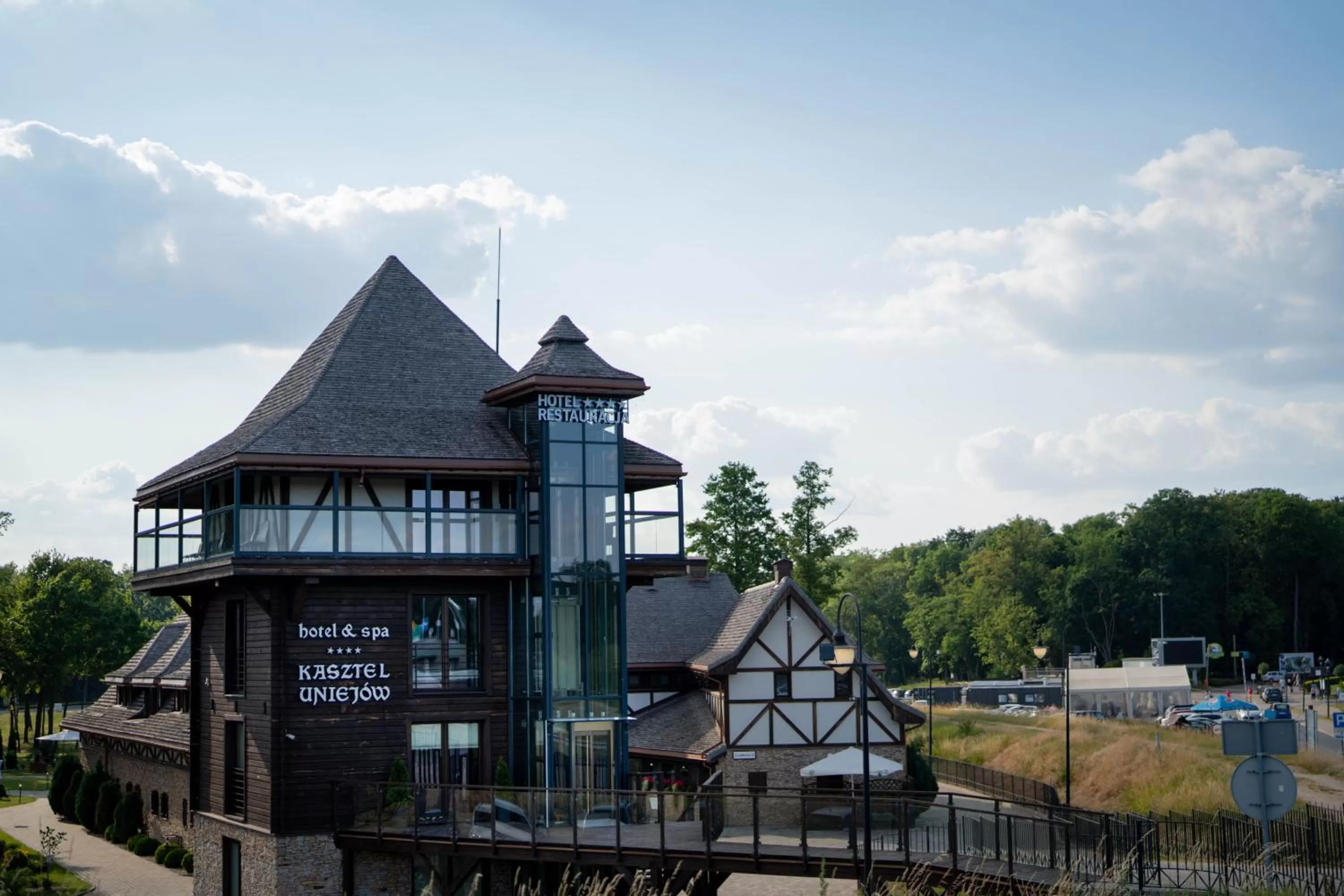 Property building in Hotel & Spa **** Kasztel Uniejów