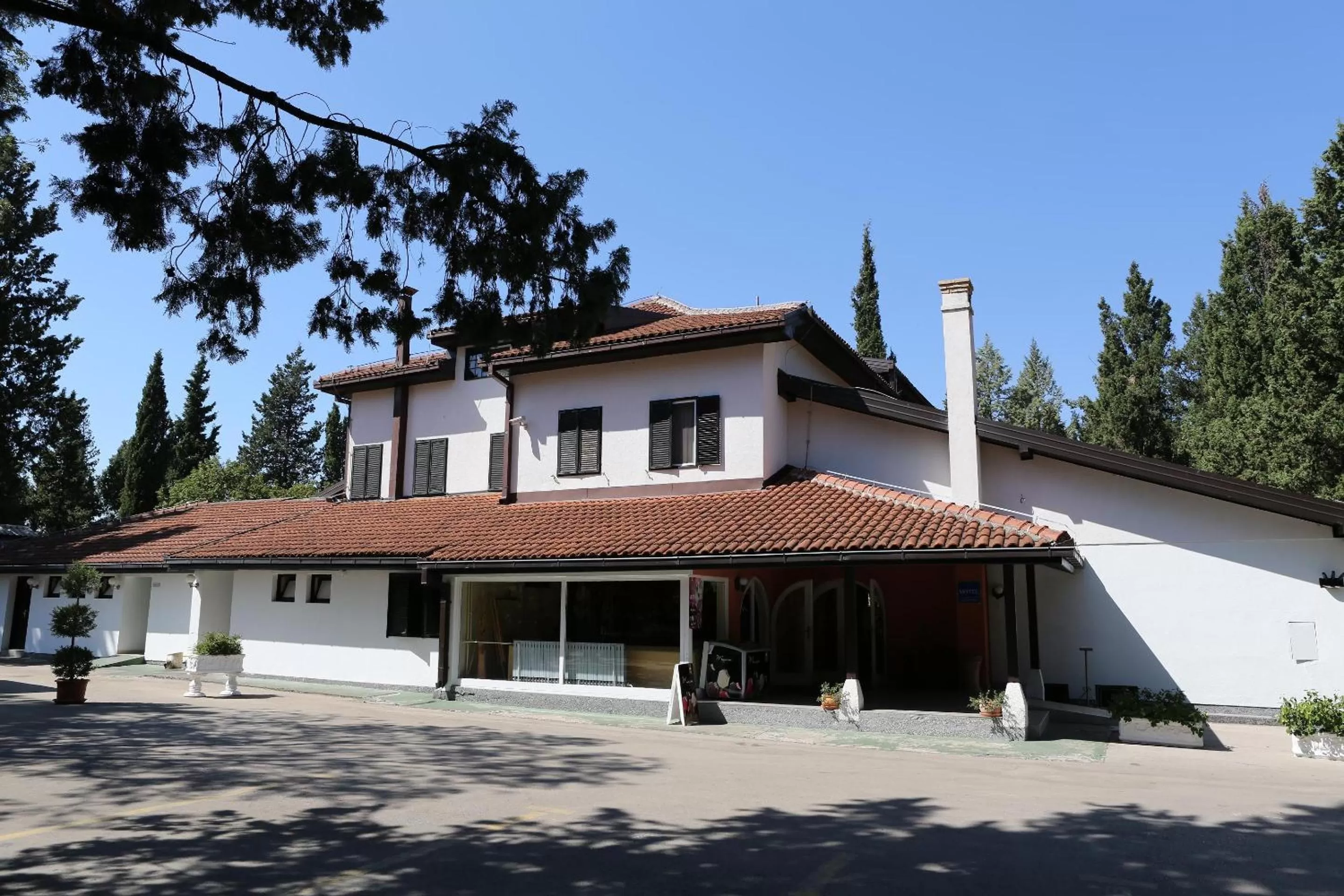 Facade/entrance, Property Building in Hotel Park