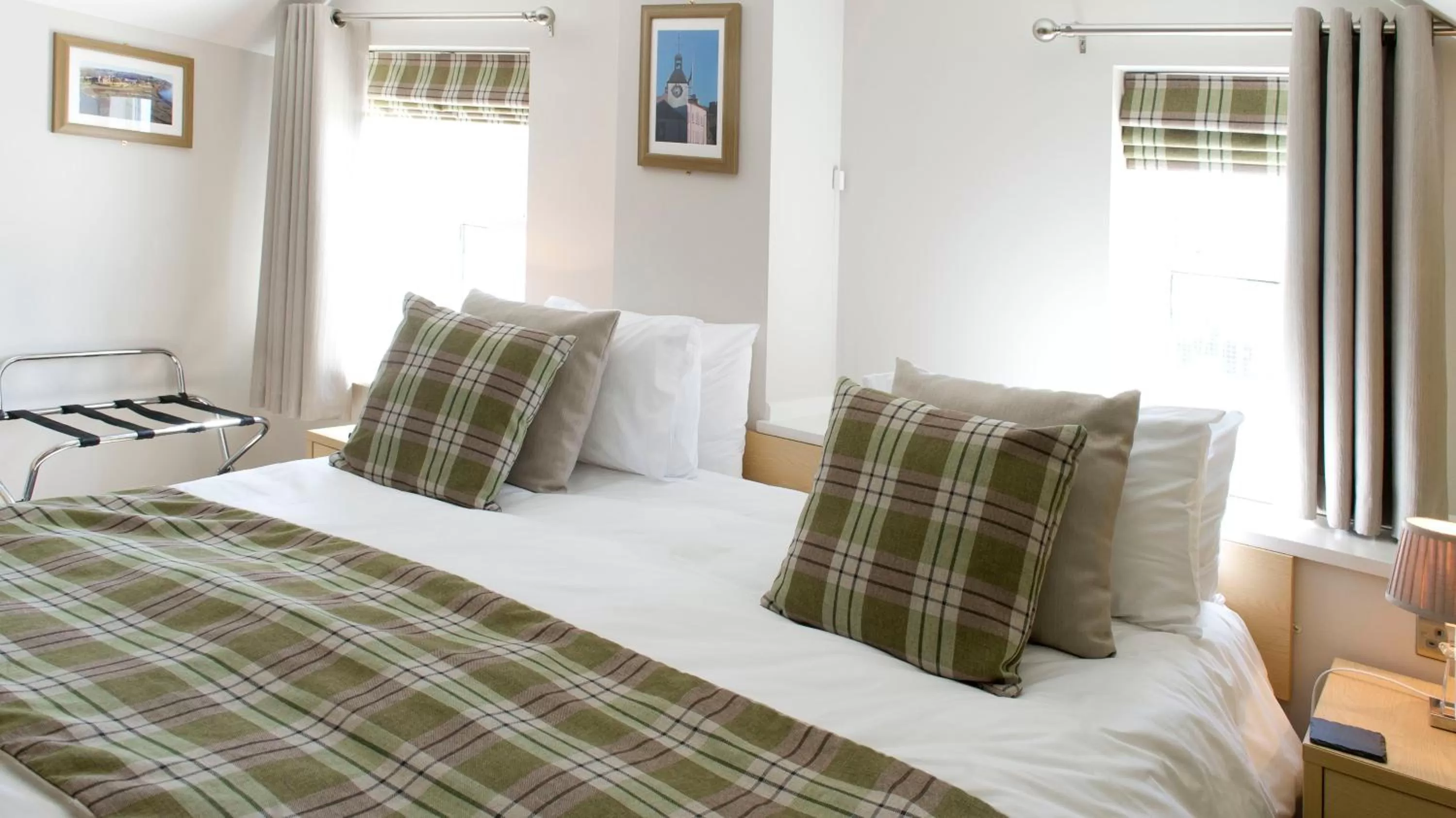 Rose and Crown Hotel