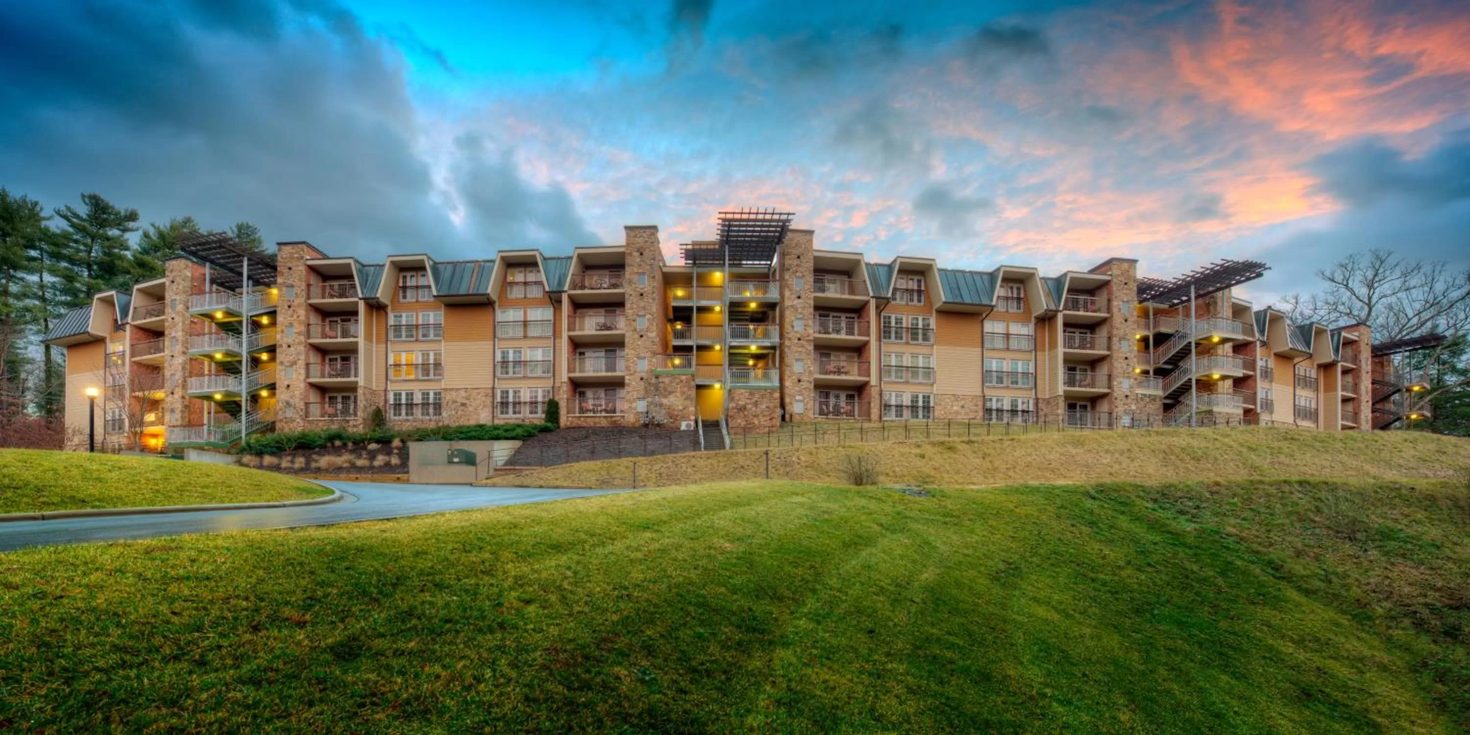 Facade/entrance in Lantern Lodge - formerly The Residences at Biltmore