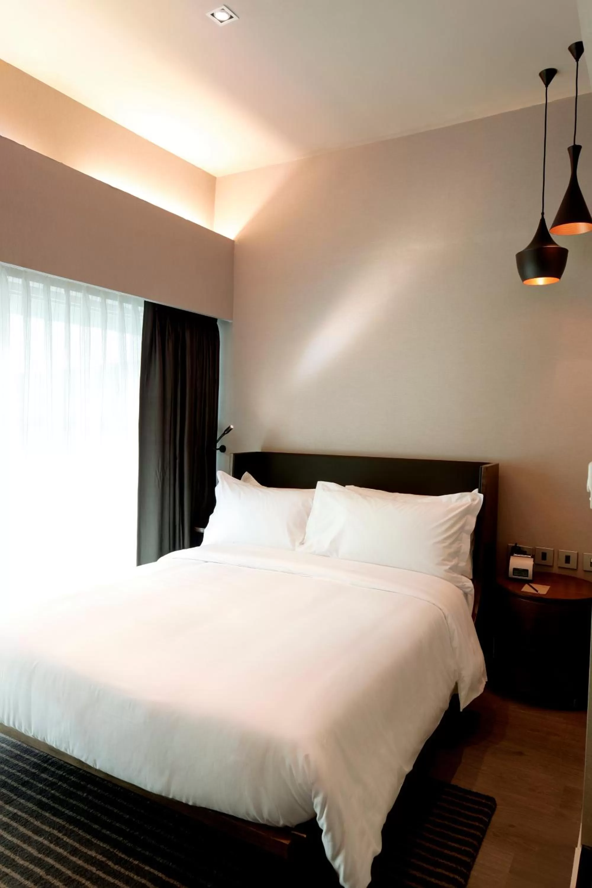 Bedroom, Bed in Holiday Inn Express New Delhi International Airport T3 by IHG