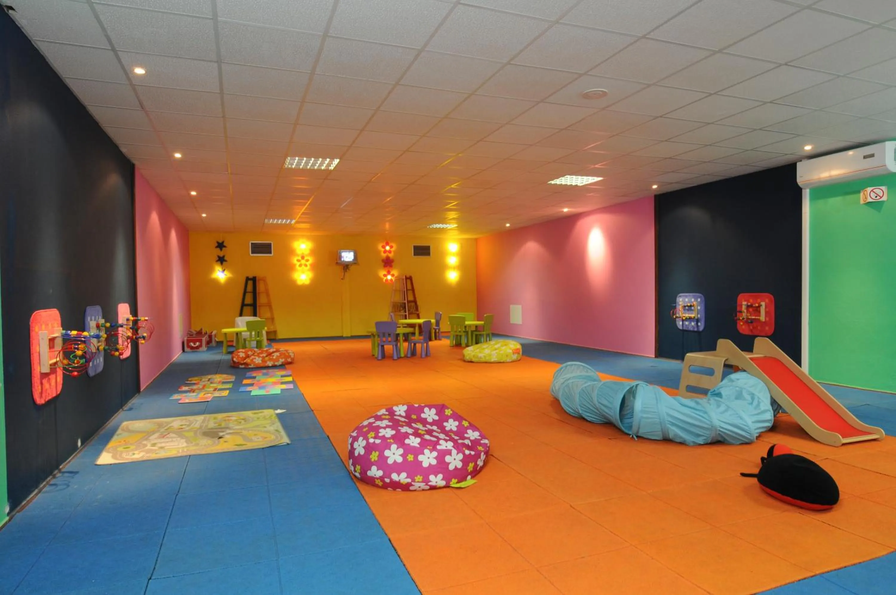 Kids's club in INATEL Albufeira