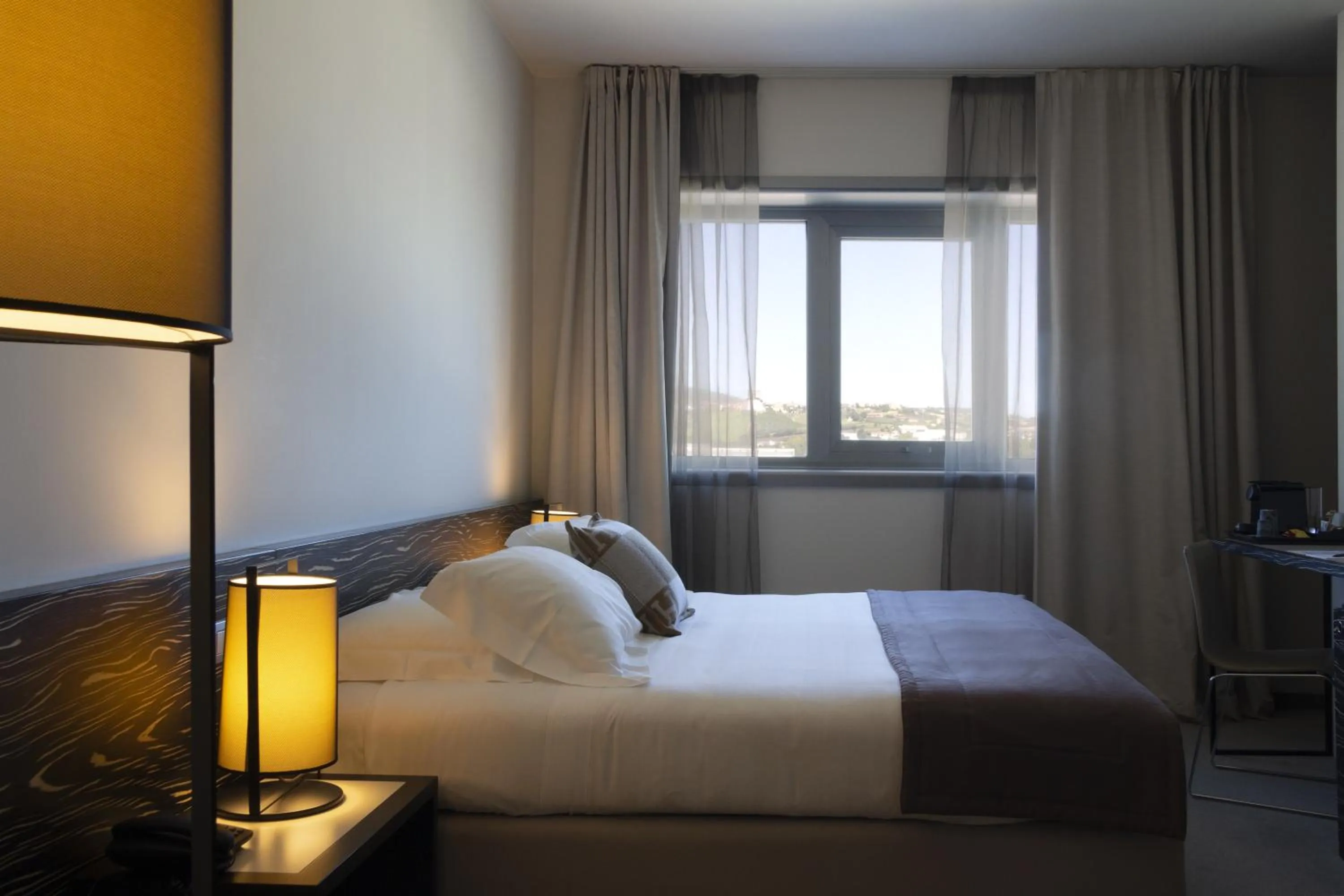 Bed in G Hotel Ancona