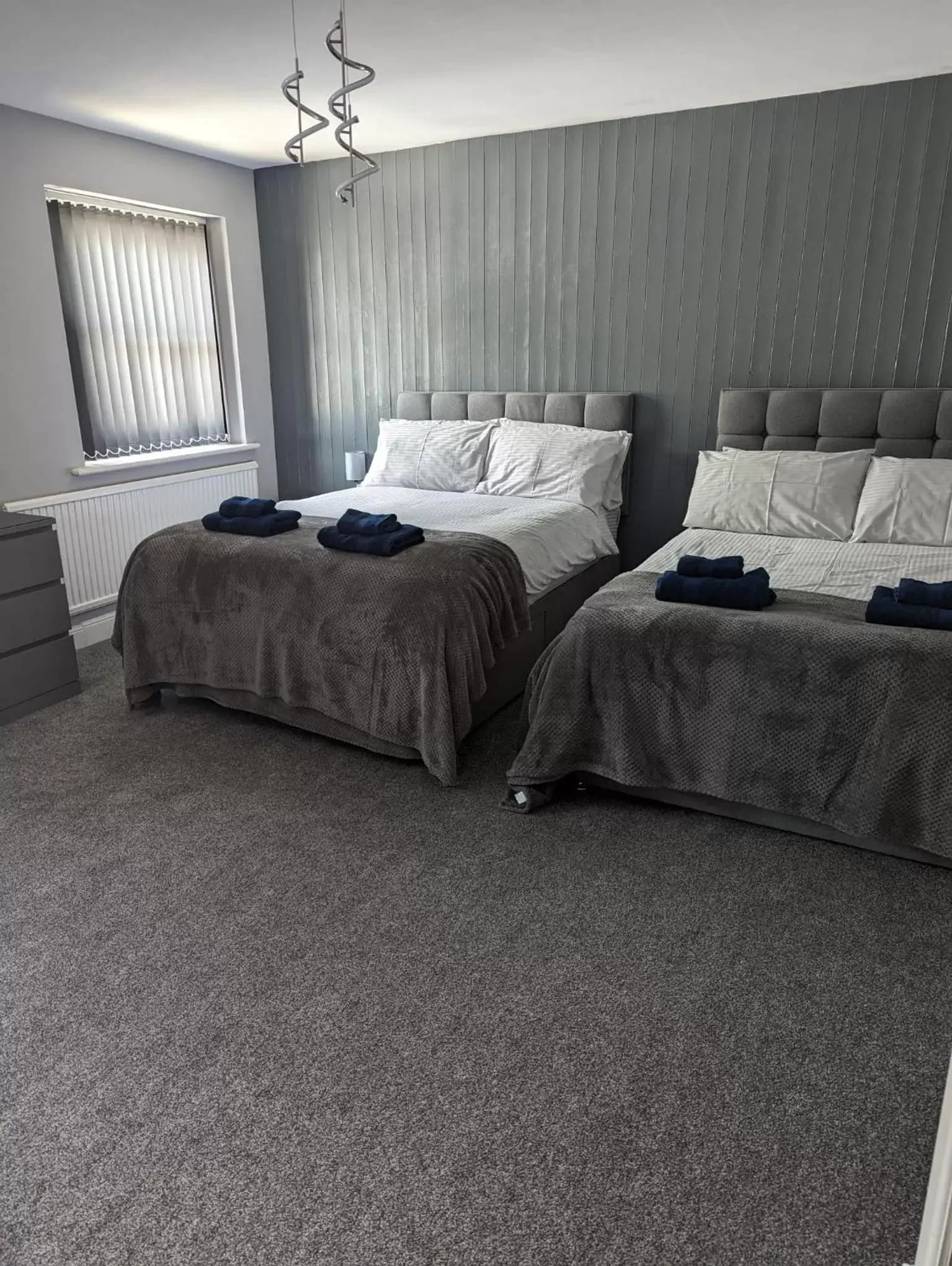 Standard Double Room with Shared Bathroom in Kings Head Standard Double Room with Shared Bathroom in Kings Head