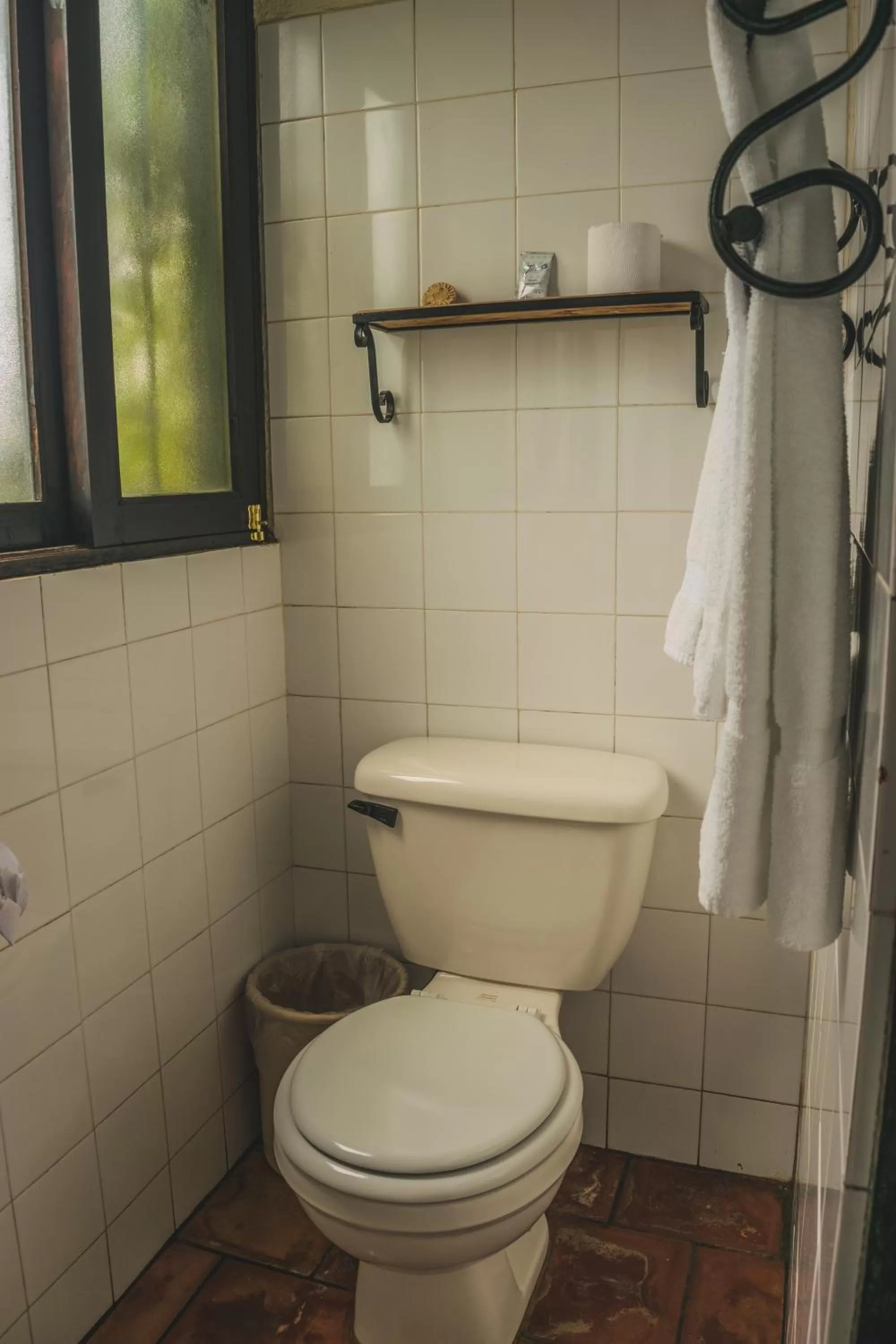 Toilet, Bathroom in Hotel Toliman