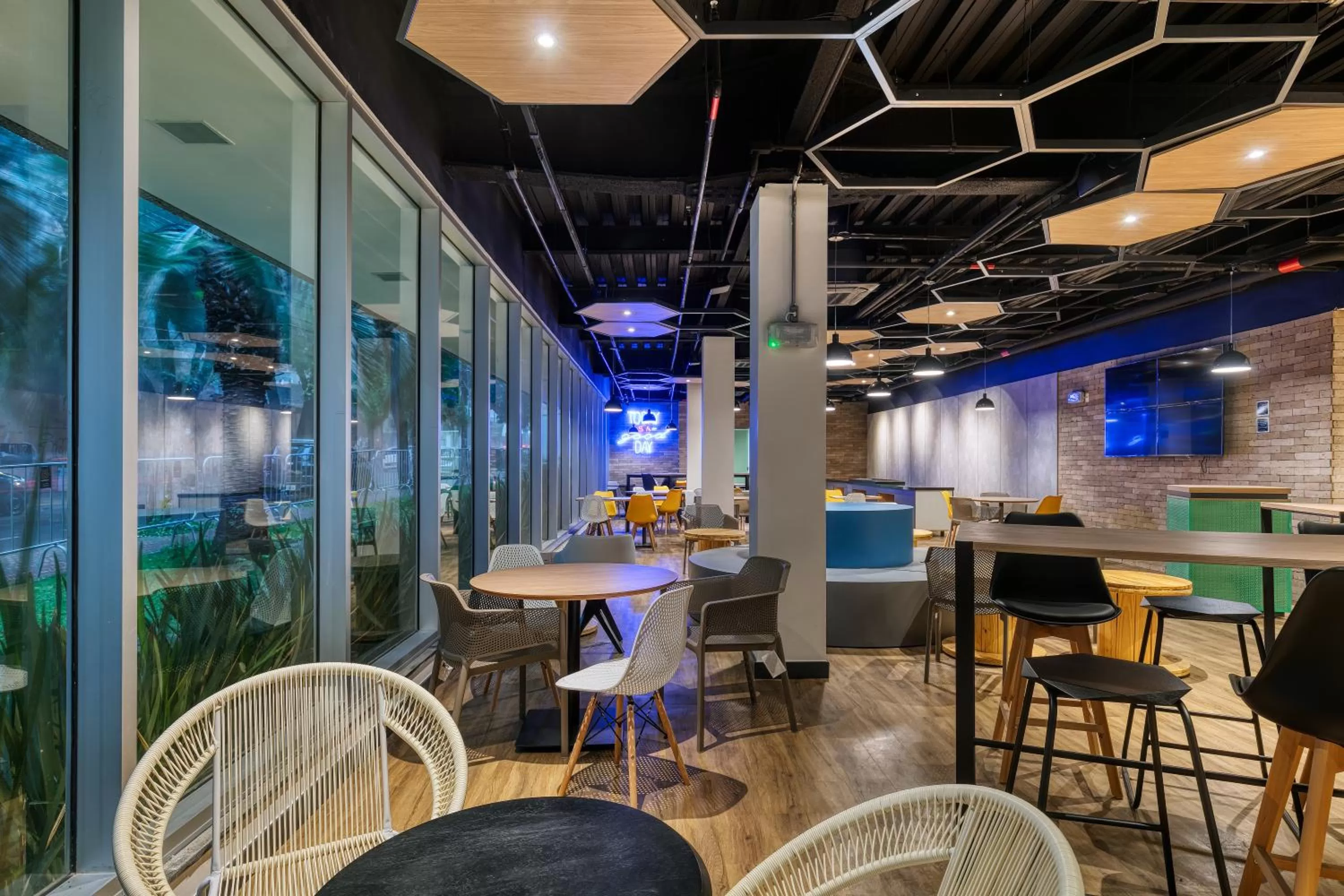 Lounge or bar in ibis budget BH Savassi