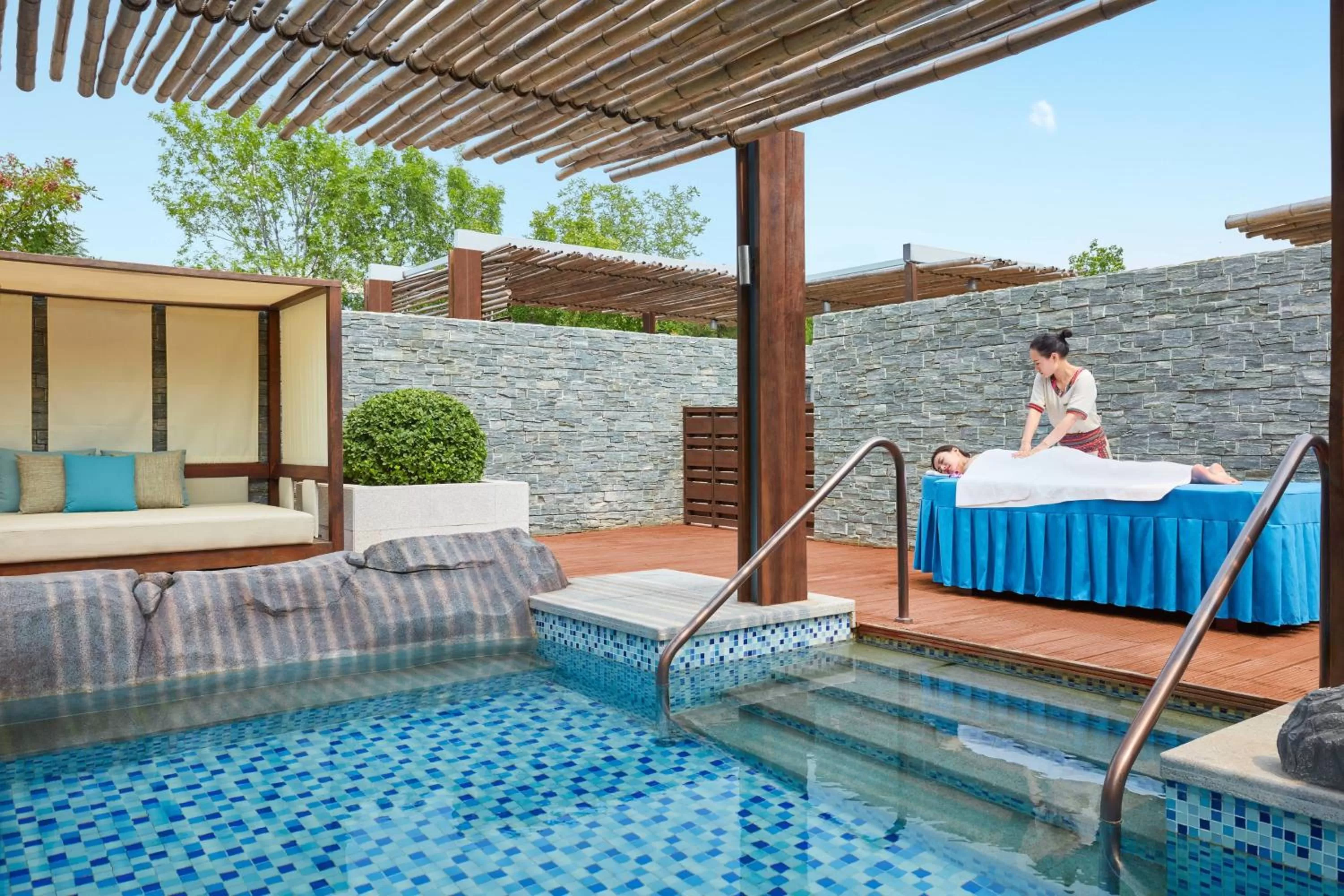 Spa and wellness centre/facilities in Beijing Marriott Hotel Changping