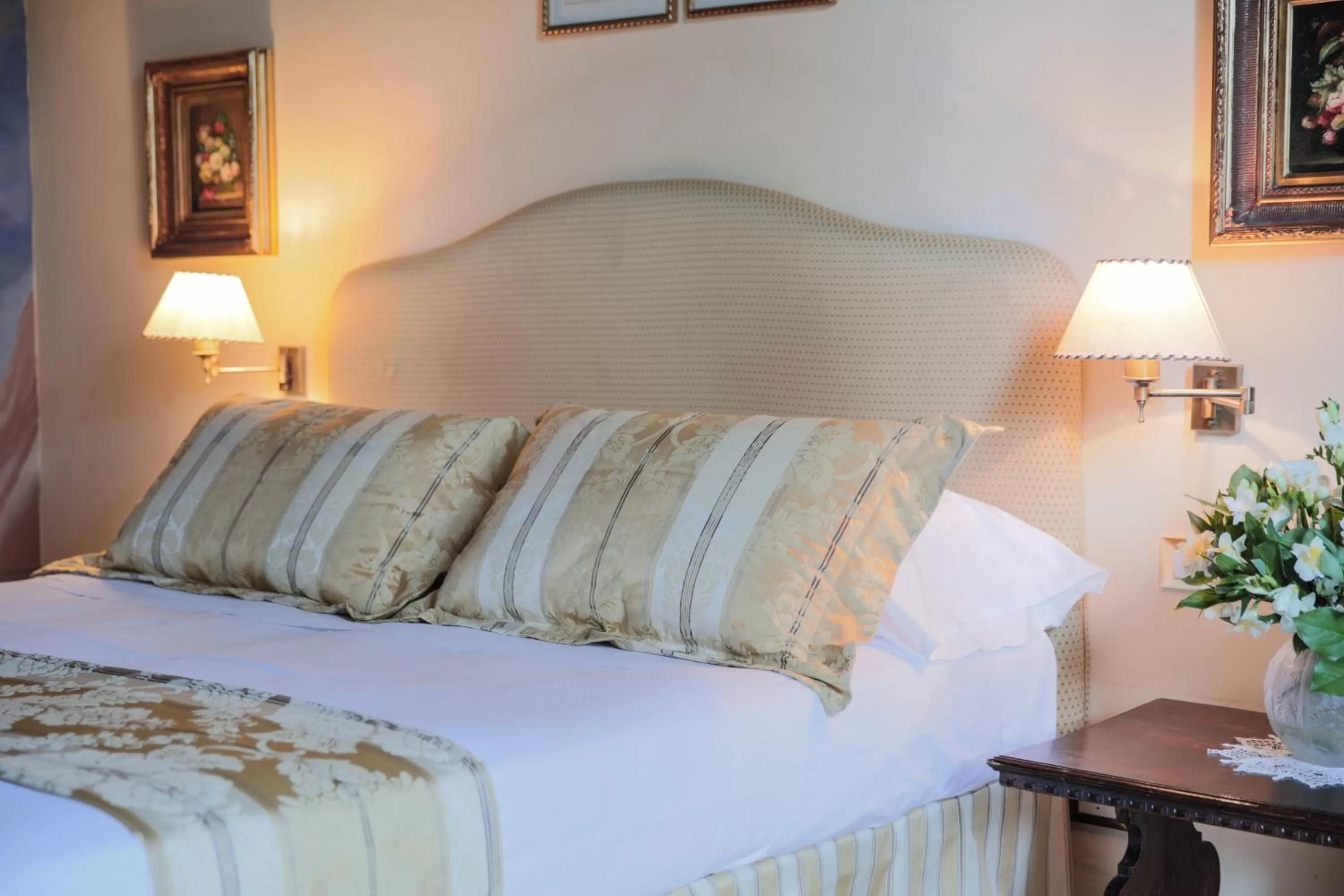 Photo of the whole room, Bed in Hotel Villa Liana