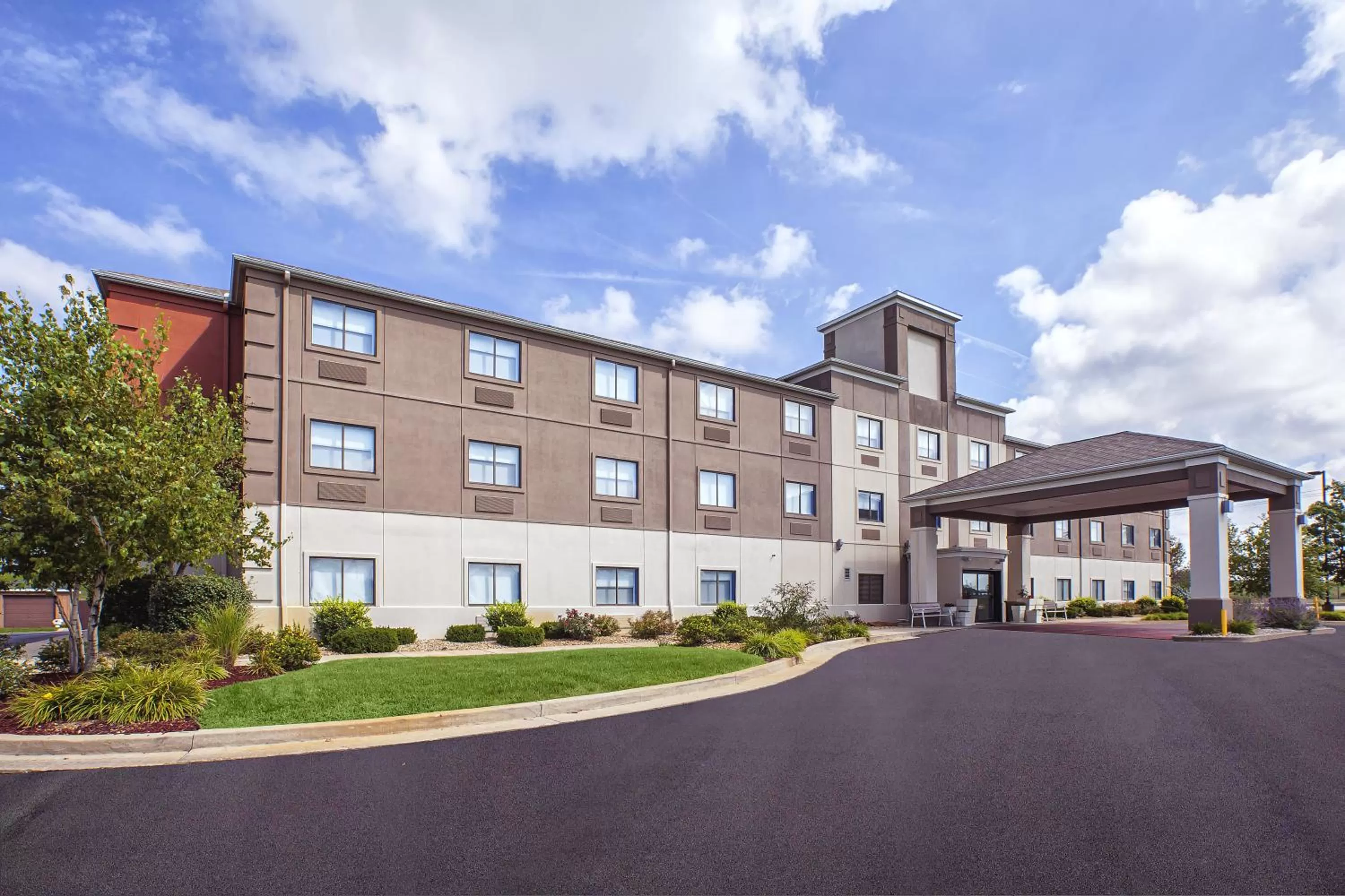 Property building in Holiday Inn Express Hotel Howe / Sturgis by IHG