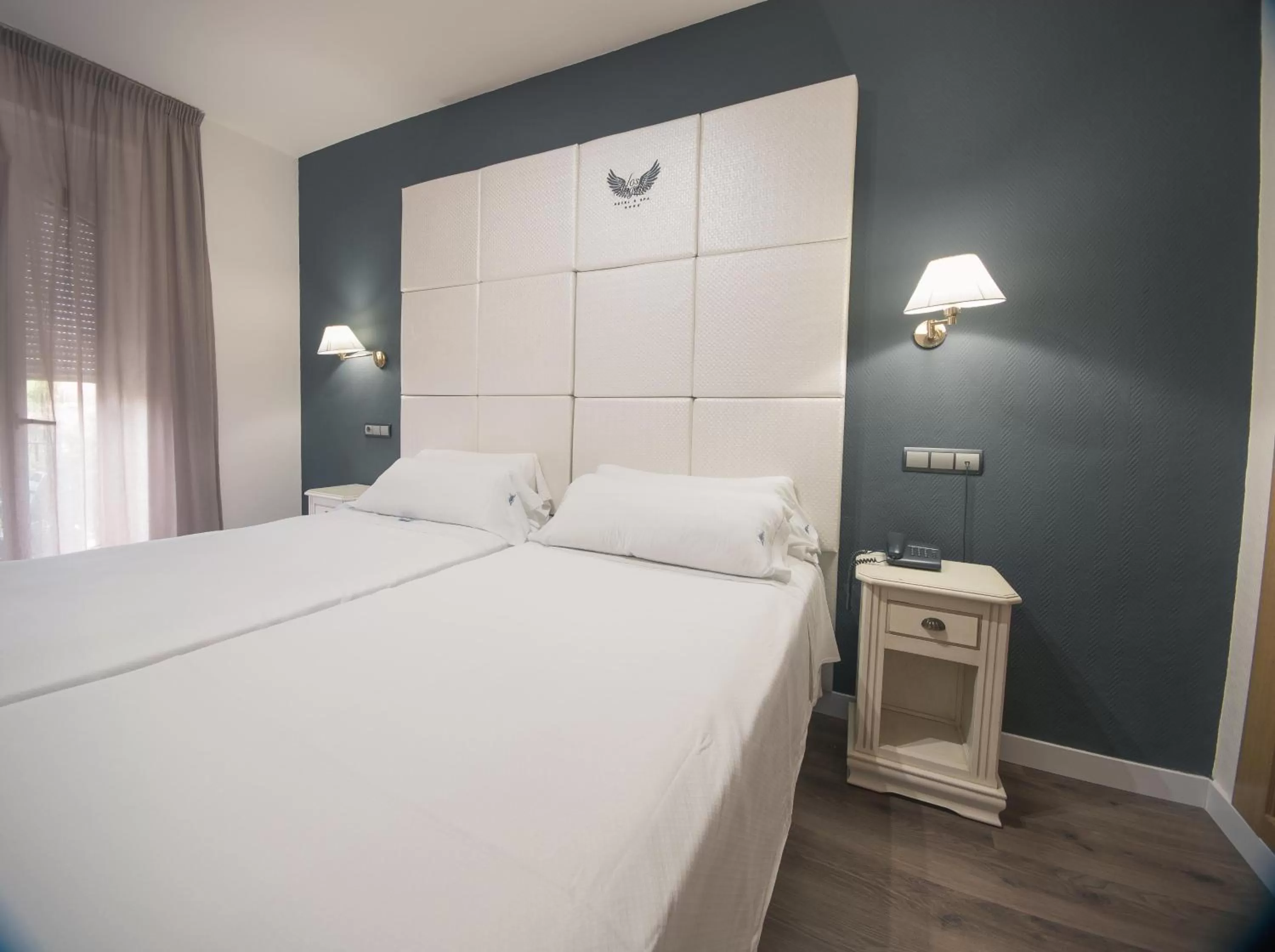 Photo of the whole room, Bed in Hotel Los Angeles Granada