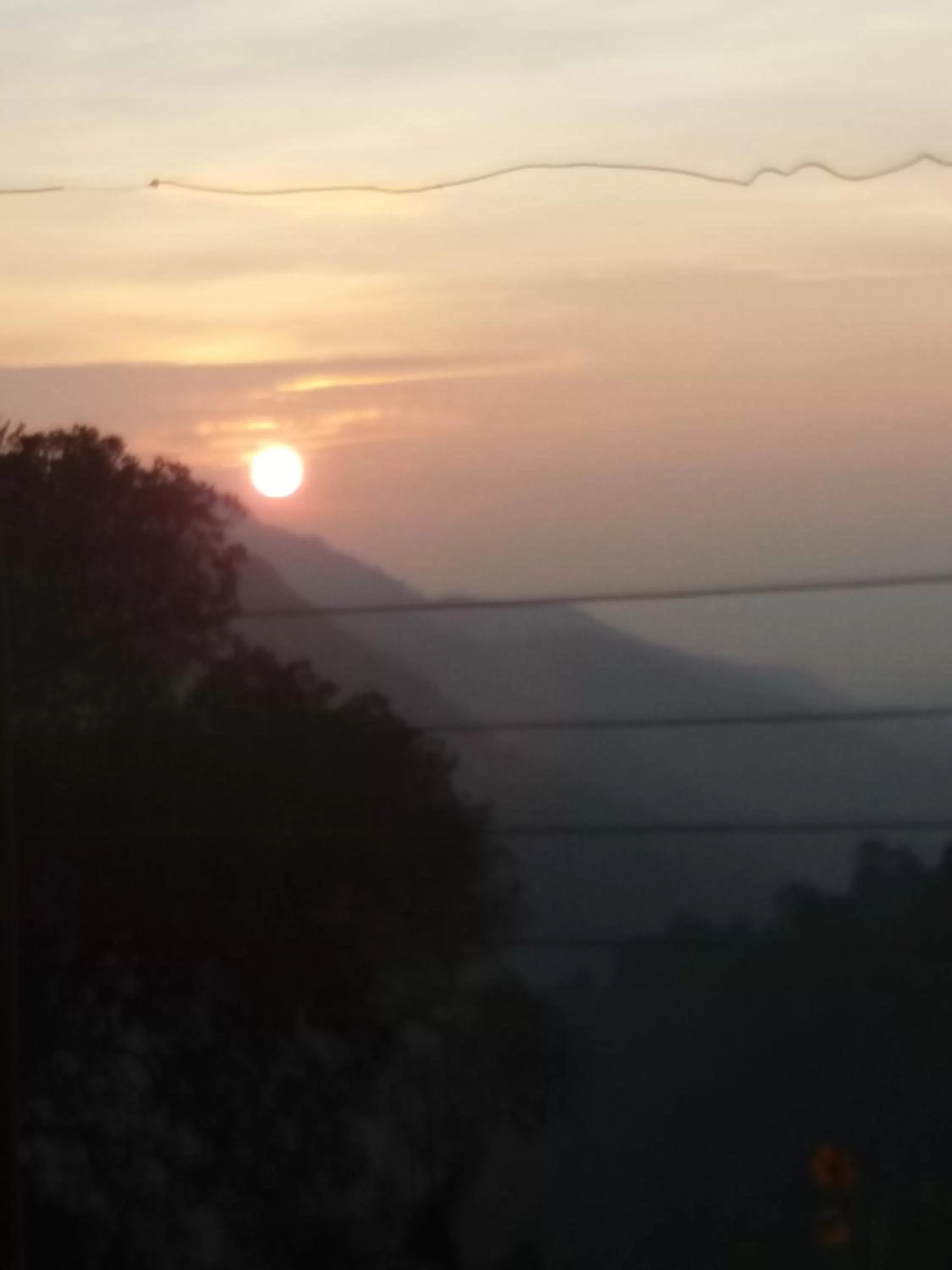 Sunrise/Sunset in Heavens Seven