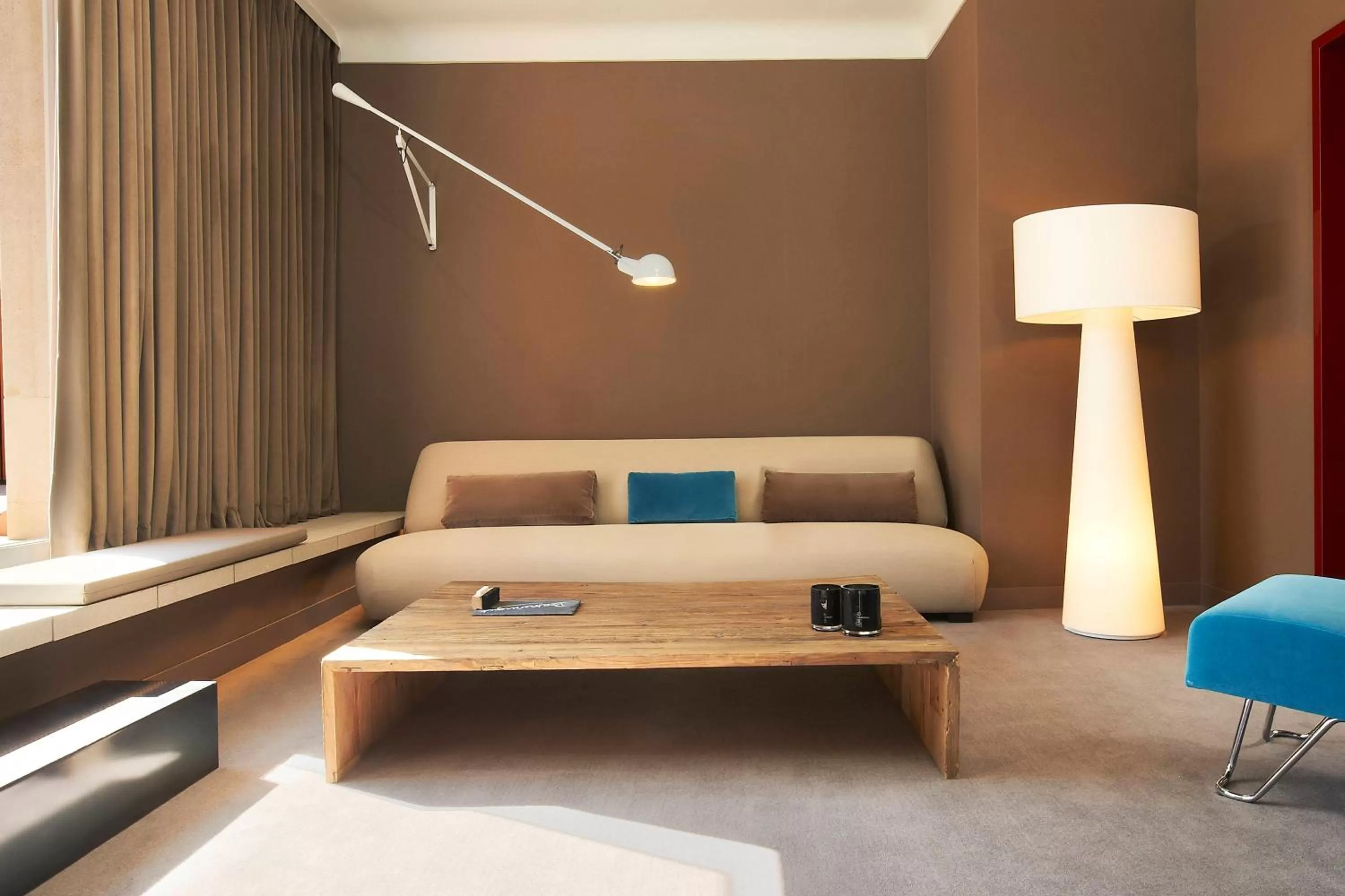 Photo of the whole room in Le Meridien Barcelona