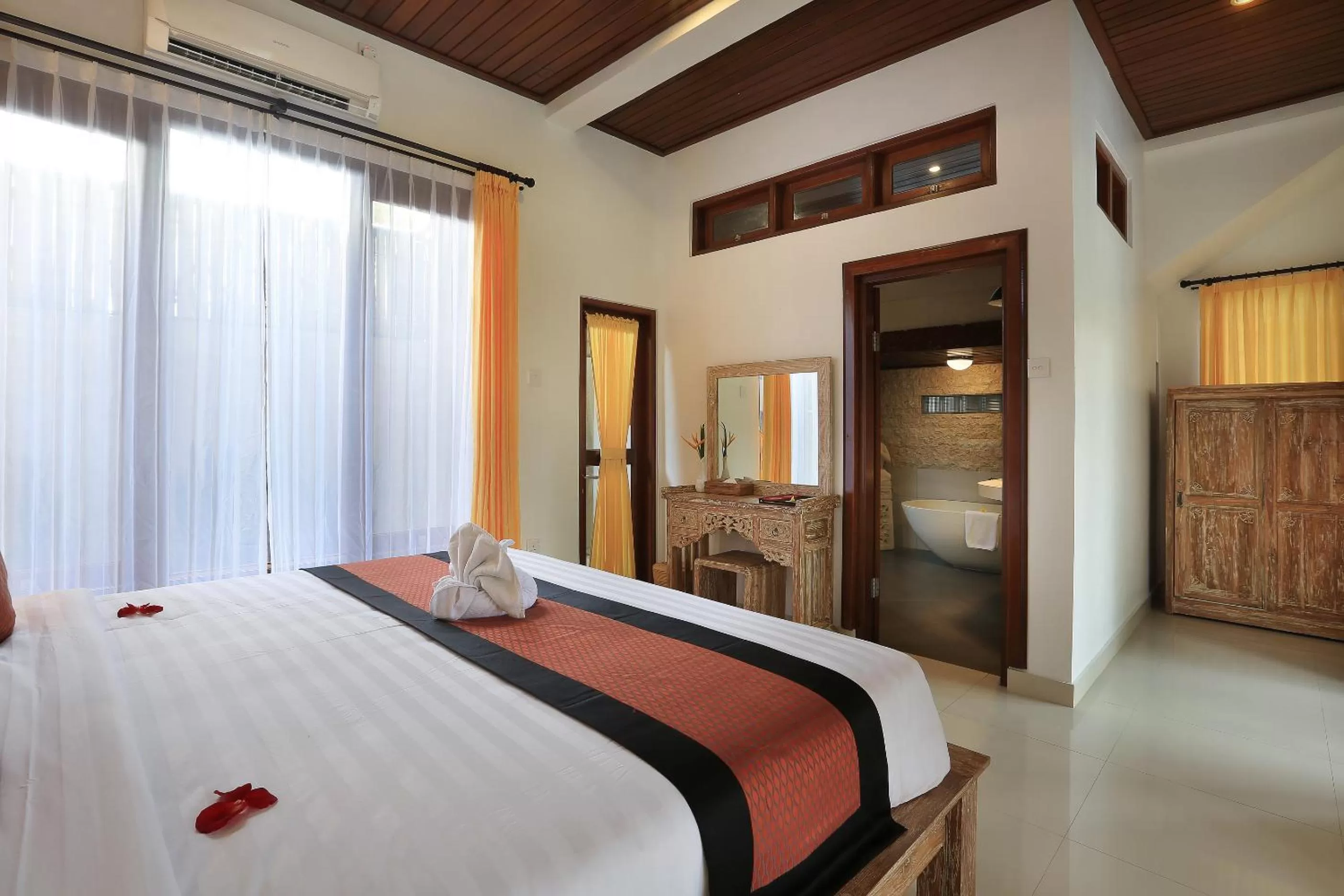 Bedroom, Bed in Ketut's Place Cottage Ubud