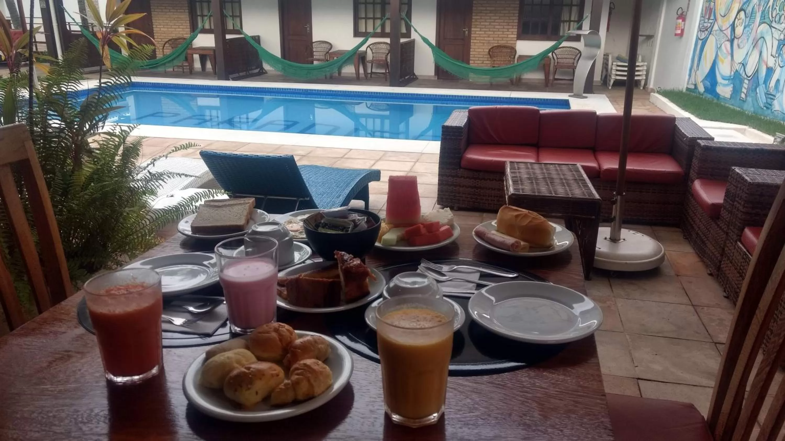 Swimming Pool in Hotel Pousada Salvador Paradise