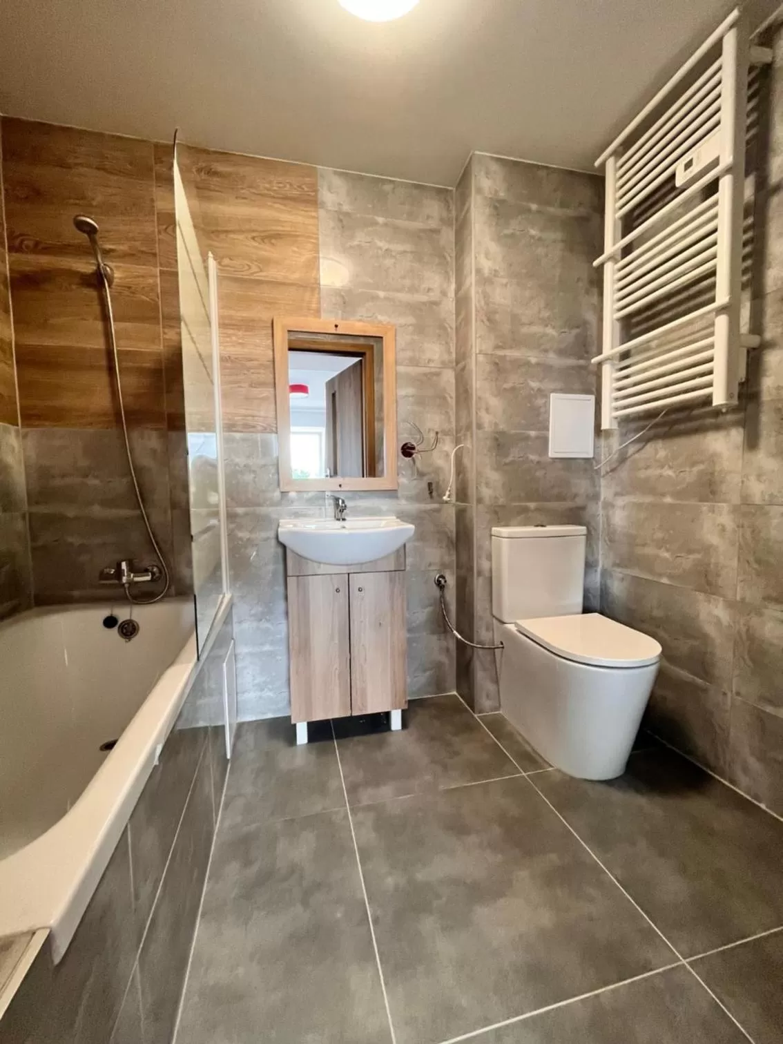 Bathroom in 3 Budget Stay Apartments