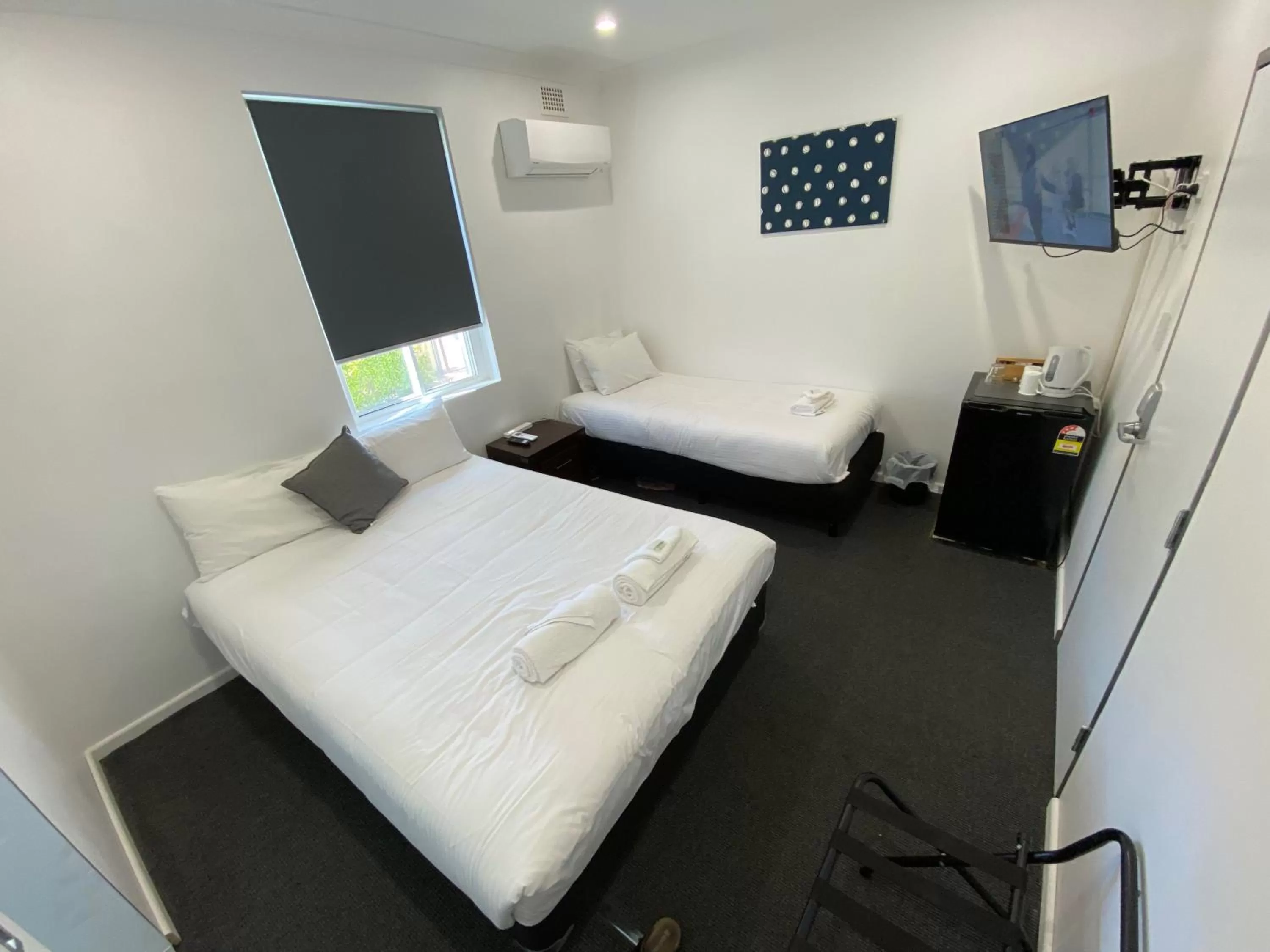 Bed in Central Motel Mudgee